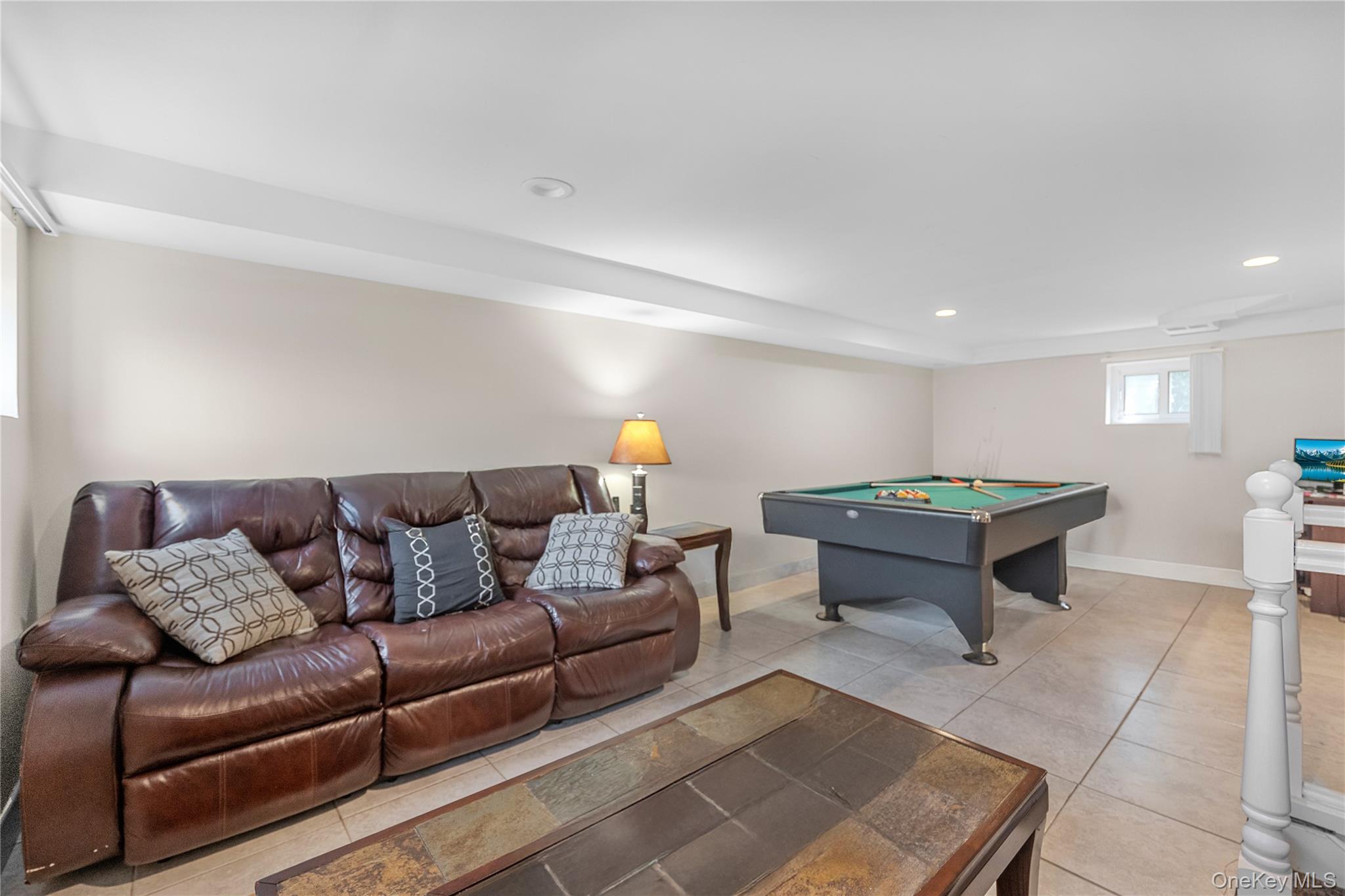 #17 photo, 360 Locust Avenue, サフォーク郡 Oakdale , NY 11769