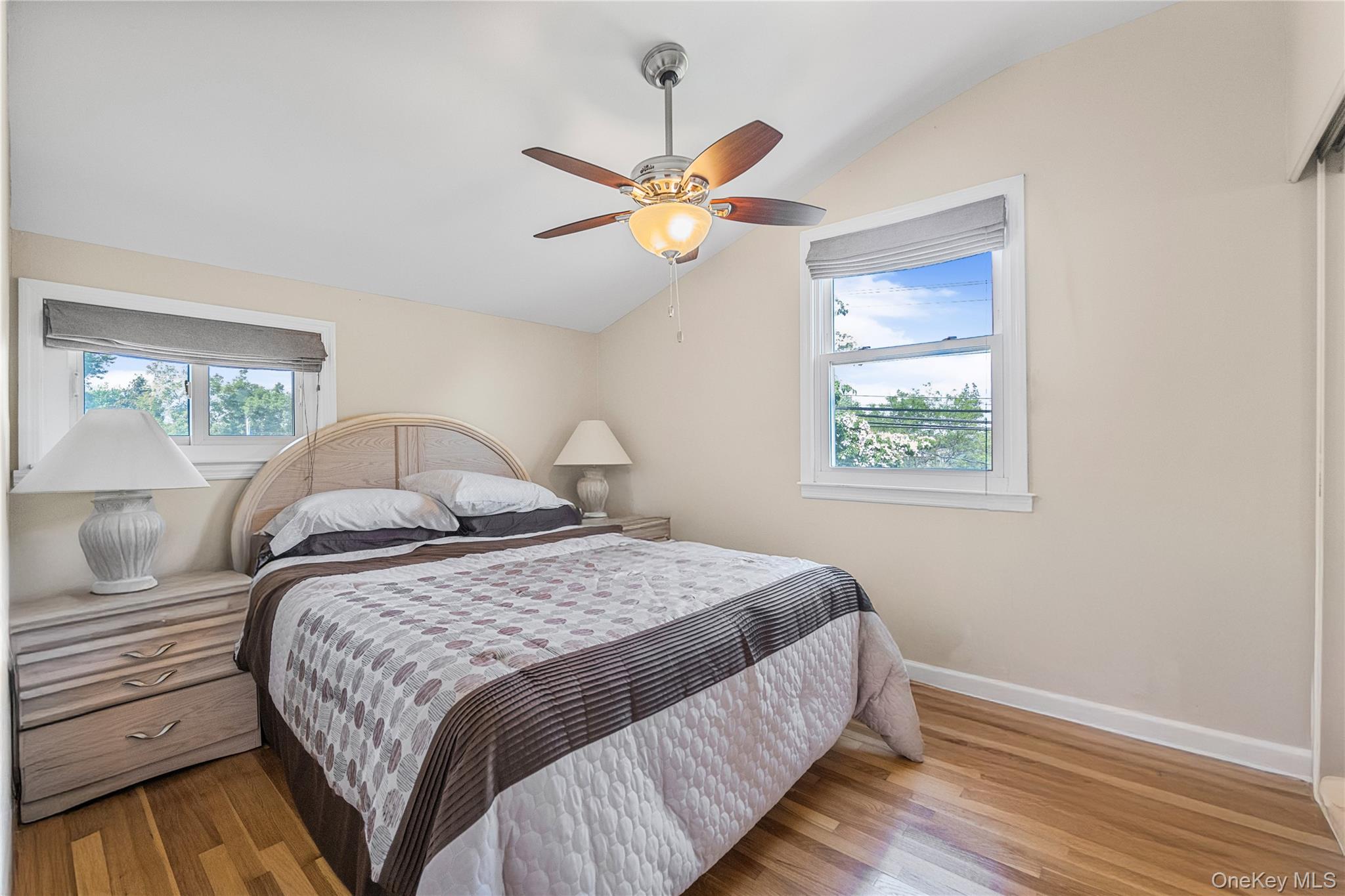 #6 photo, 360 Locust Avenue, サフォーク郡 Oakdale , NY 11769