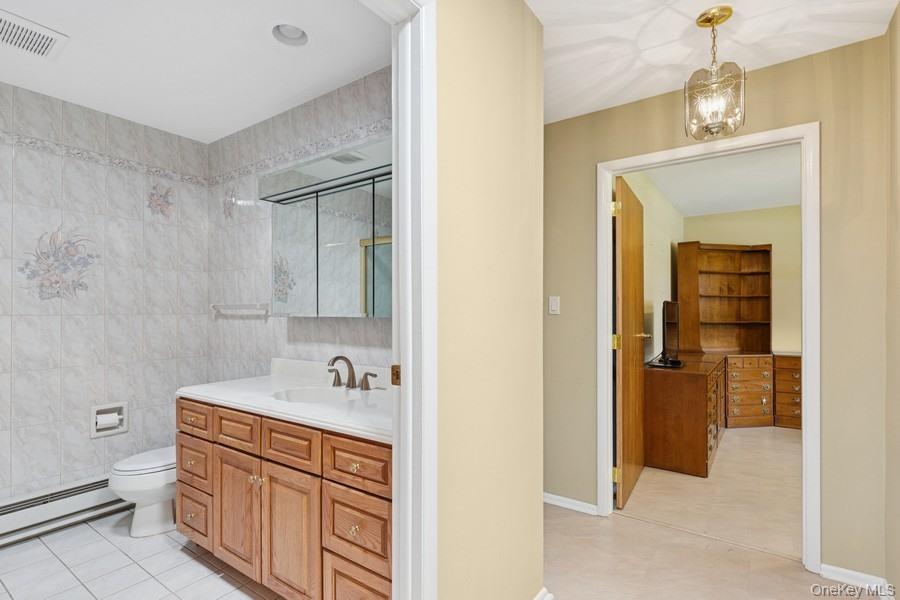 #13 photo, 96 Enfield Court, サフォーク郡 Ridge , NY 11961