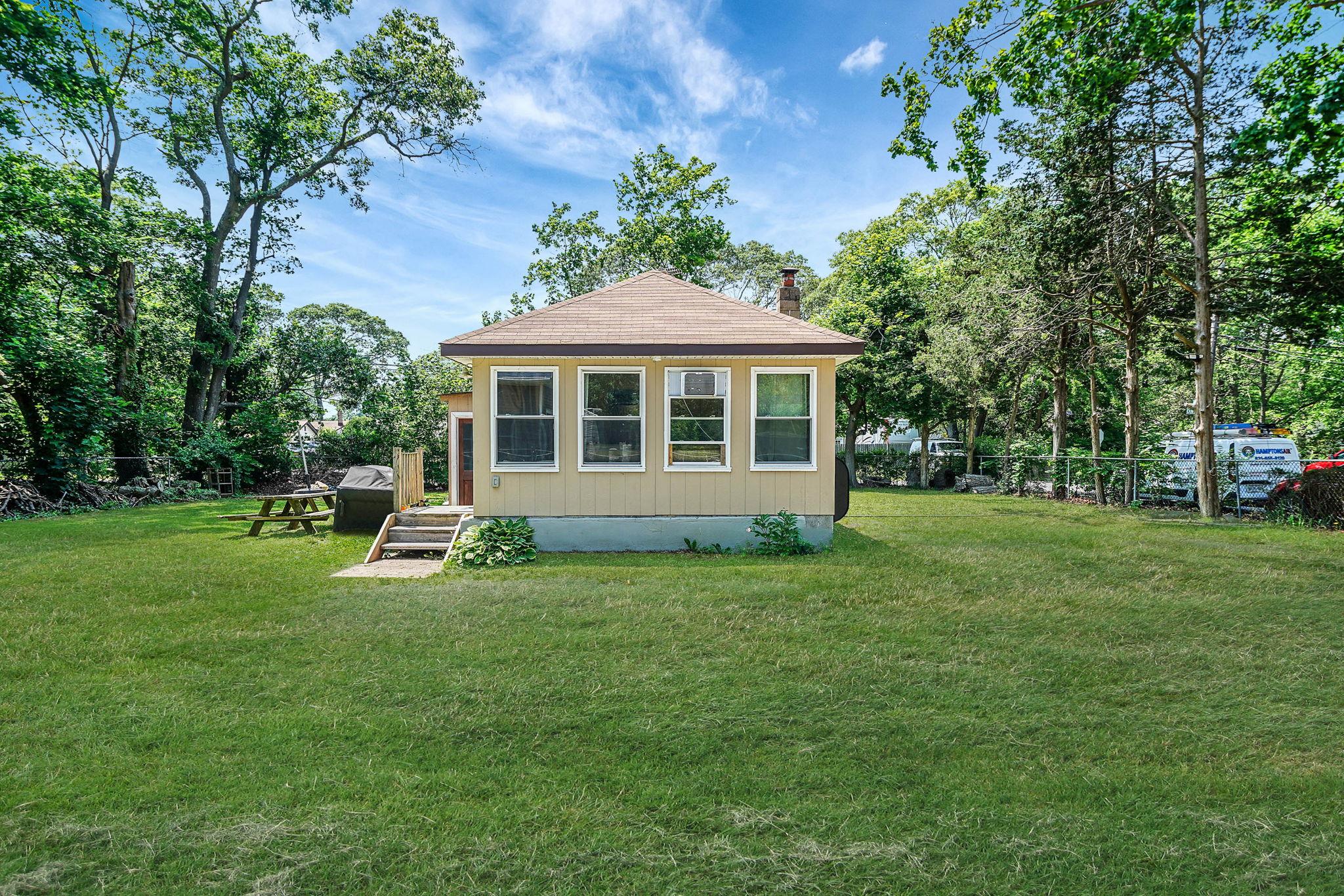 #2 photo, 27 Dana Avenue, サフォーク郡 Mastic , NY 11950