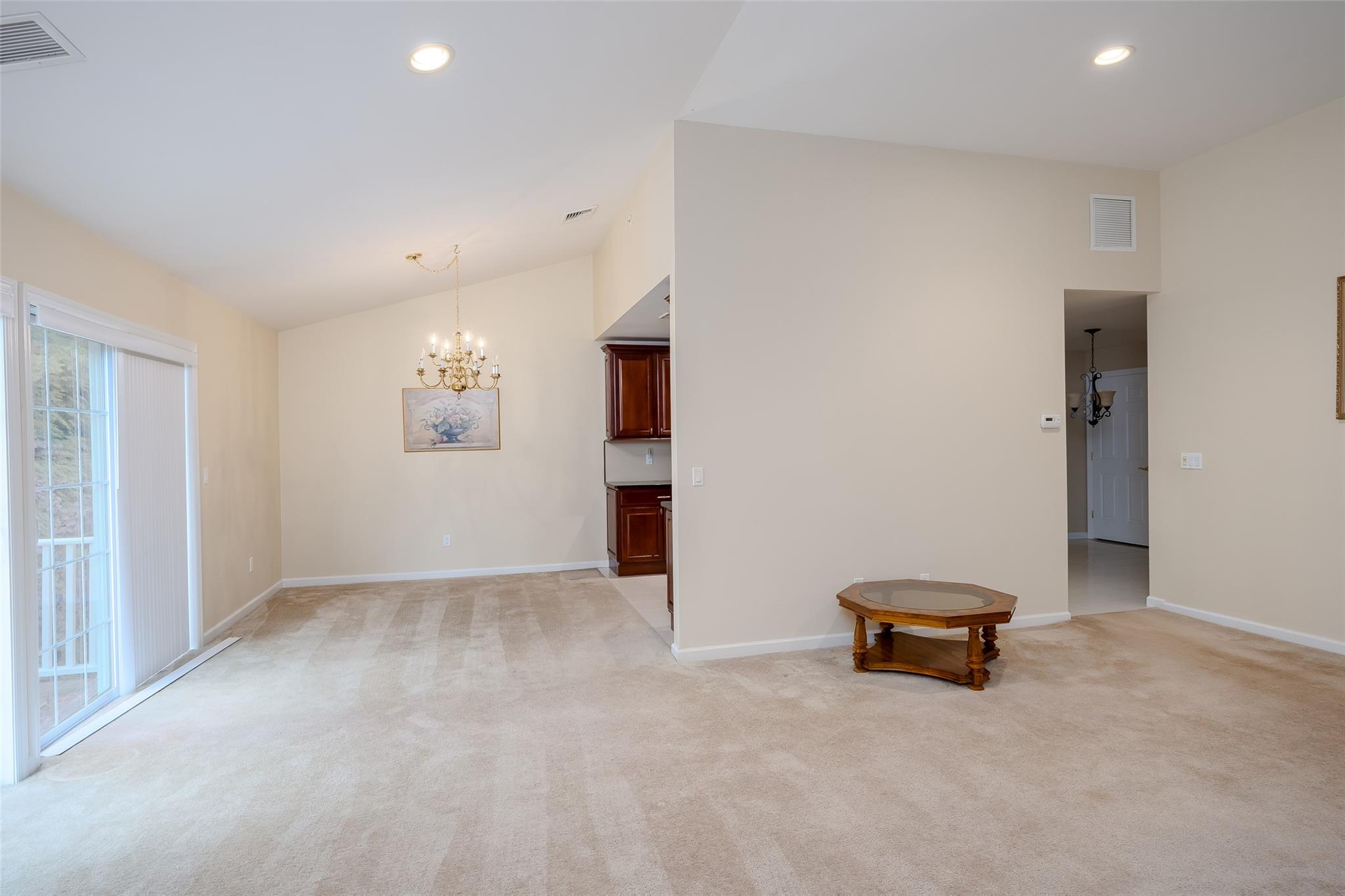 #8 photo, 166 Ira Road, サフォーク郡 Mount Sinai , NY 11766