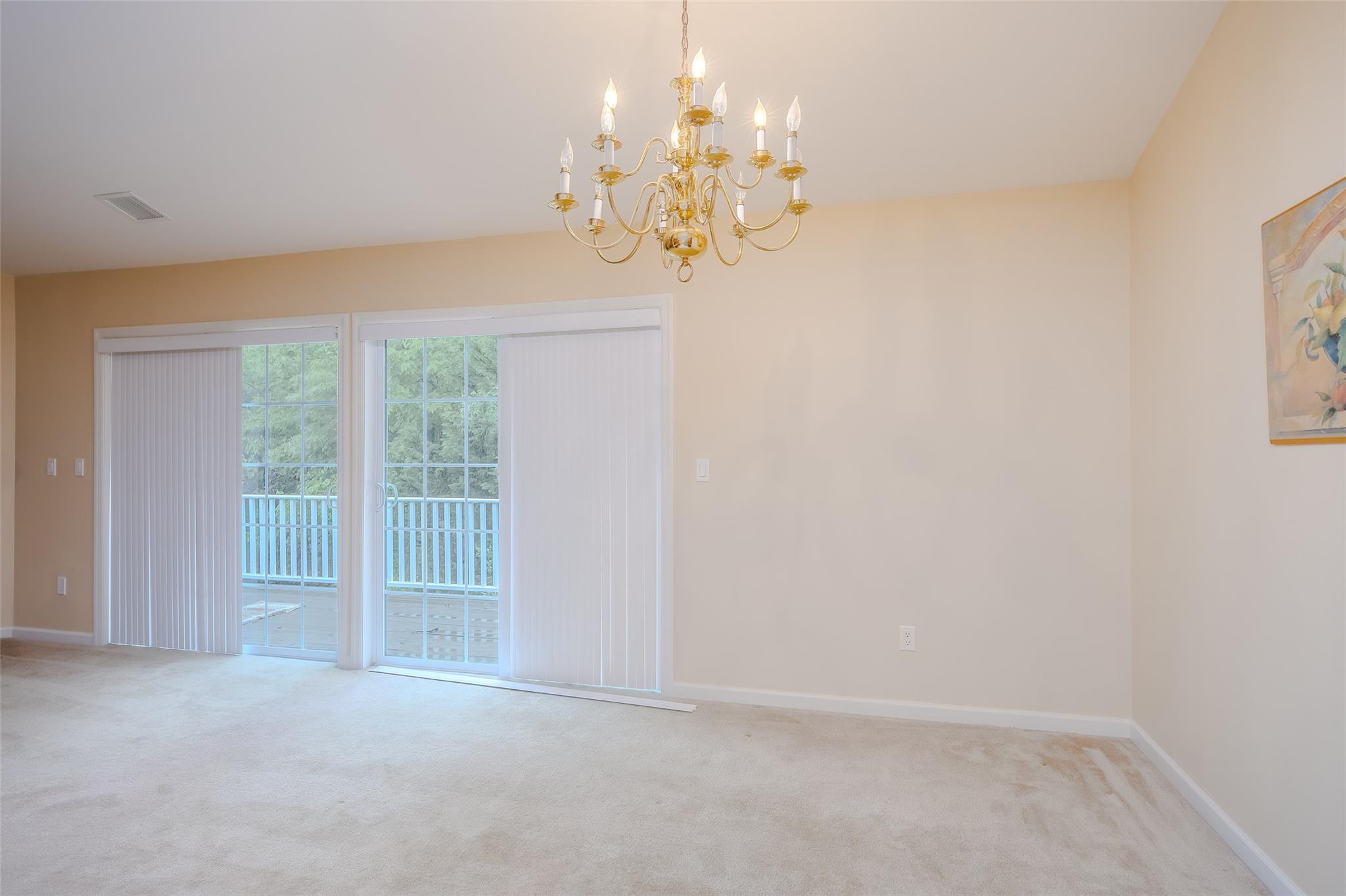 #9 photo, 166 Ira Road, サフォーク郡 Mount Sinai , NY 11766