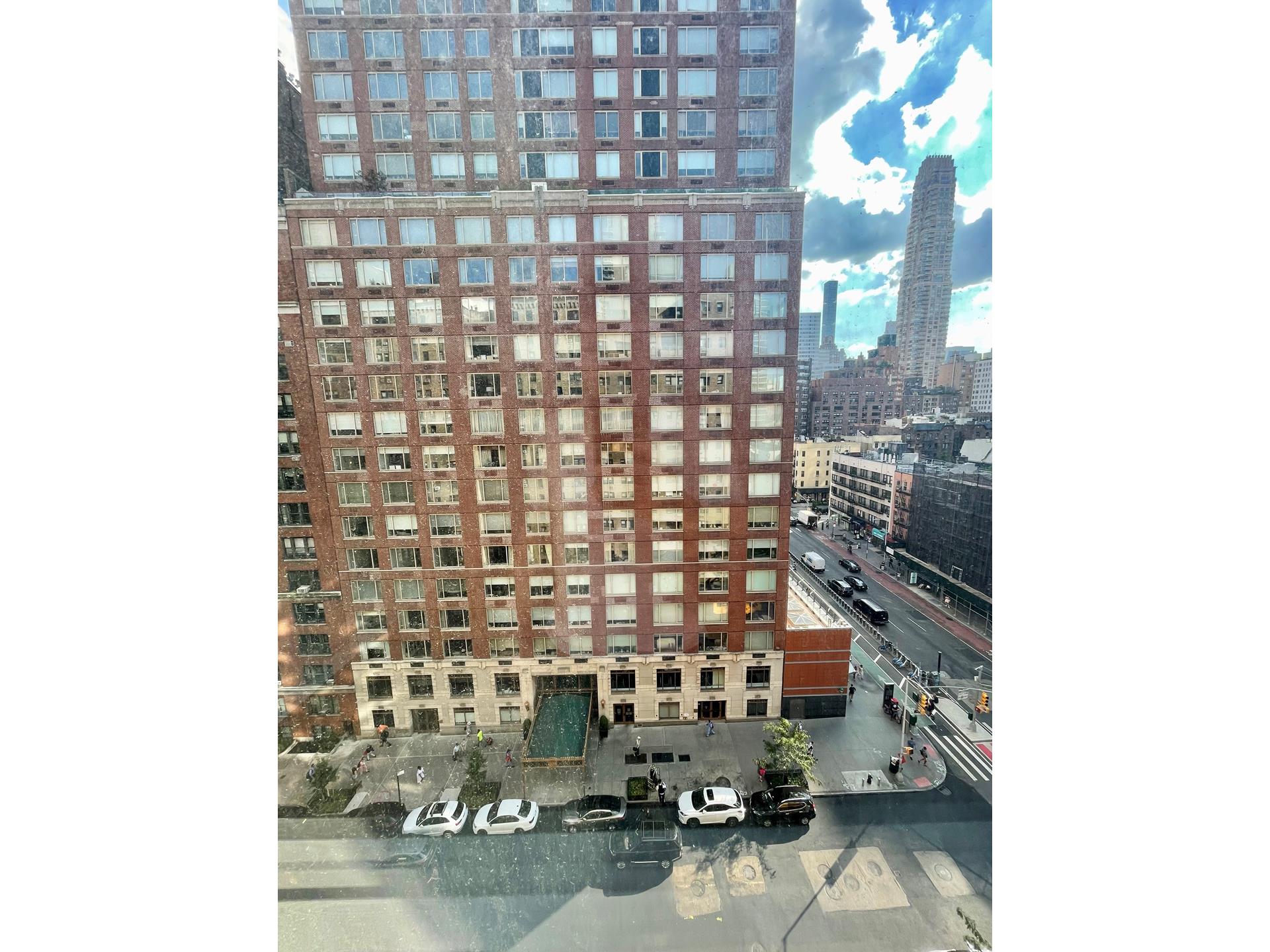 #10 photo, 305 E 72ND Street, マンハッタン Lenox Hill , NY 10021