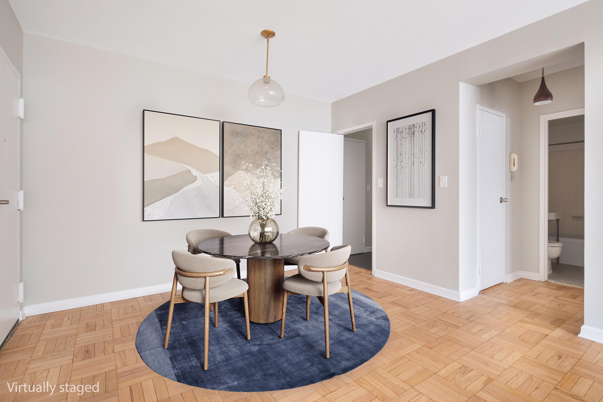 #4 photo, 305 E 72ND Street, マンハッタン Lenox Hill , NY 10021