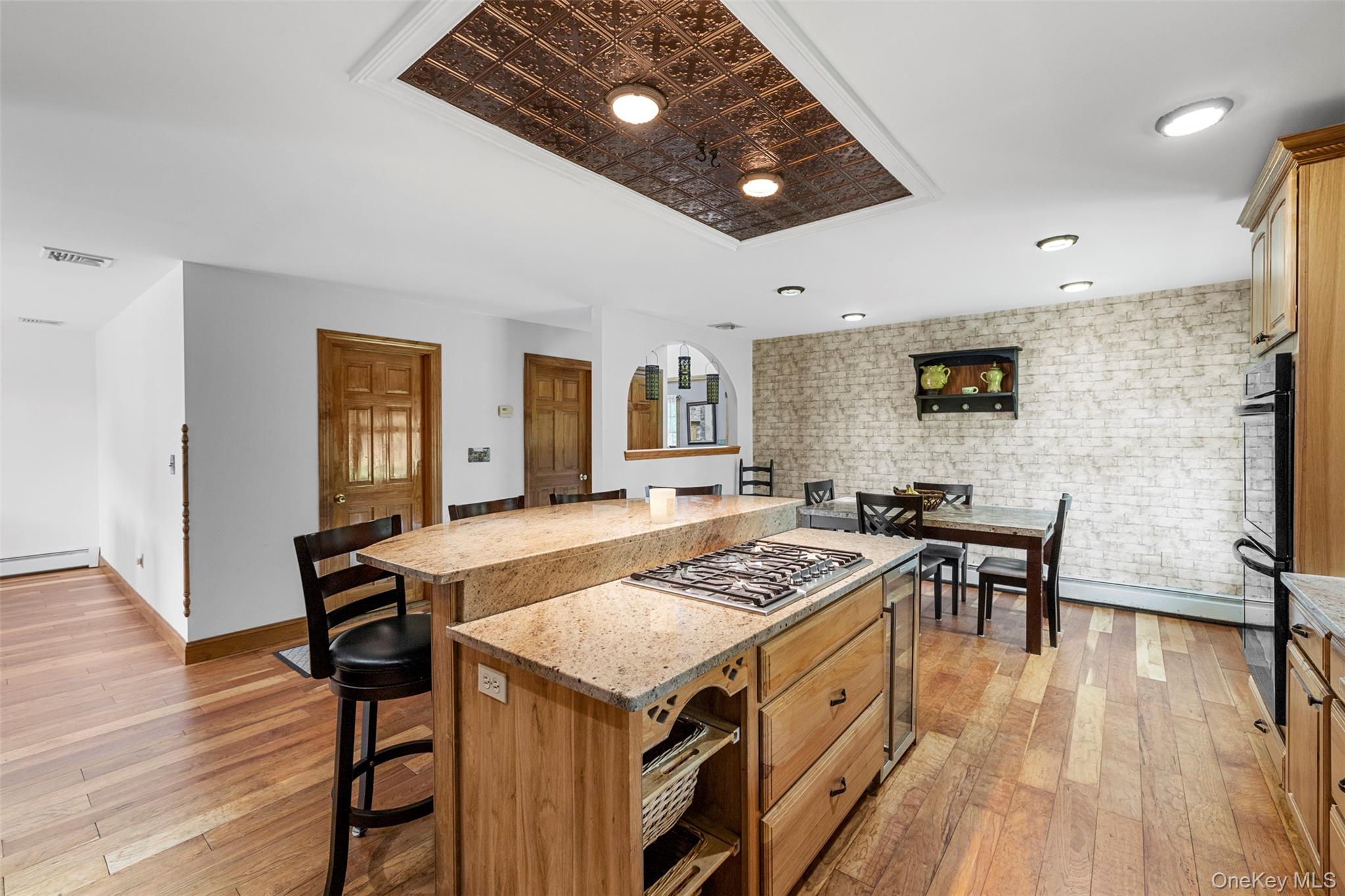 #10 photo, 1252 Albany Post Road, Gardiner , NY 12525