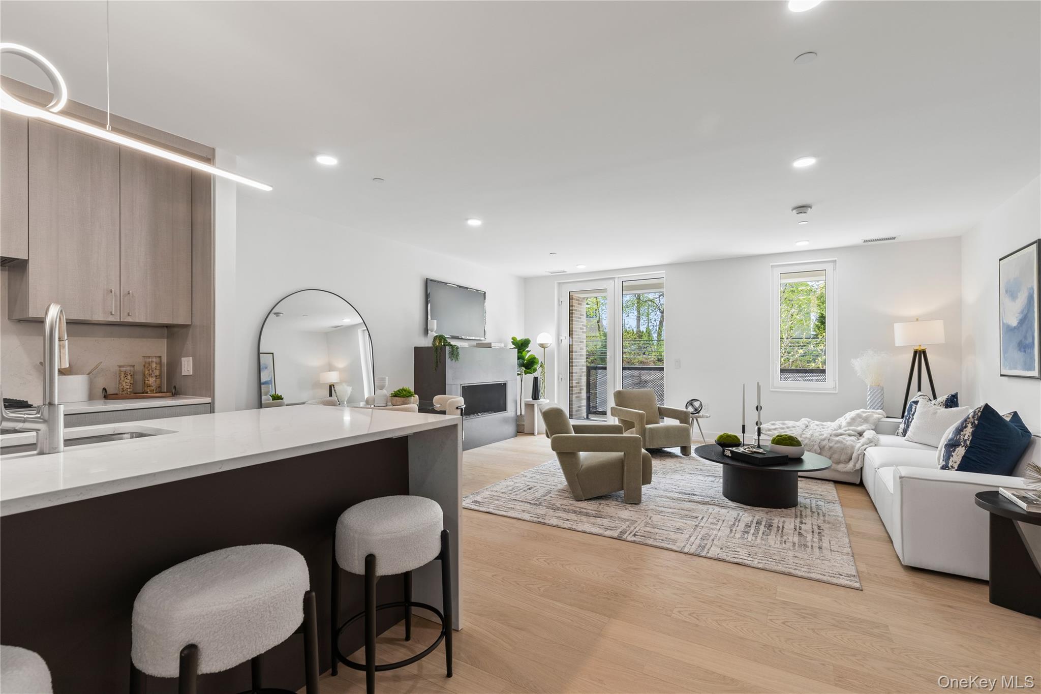 #5 photo, 33 Calvert Street, Harrison , NY 10528