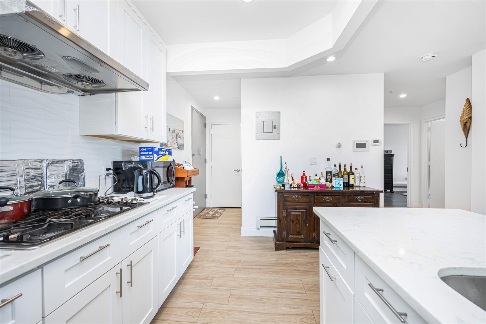 #2 photo, 136-20 Booth Memorial Avenue, クイーンズ区 Flushing , NY 11355