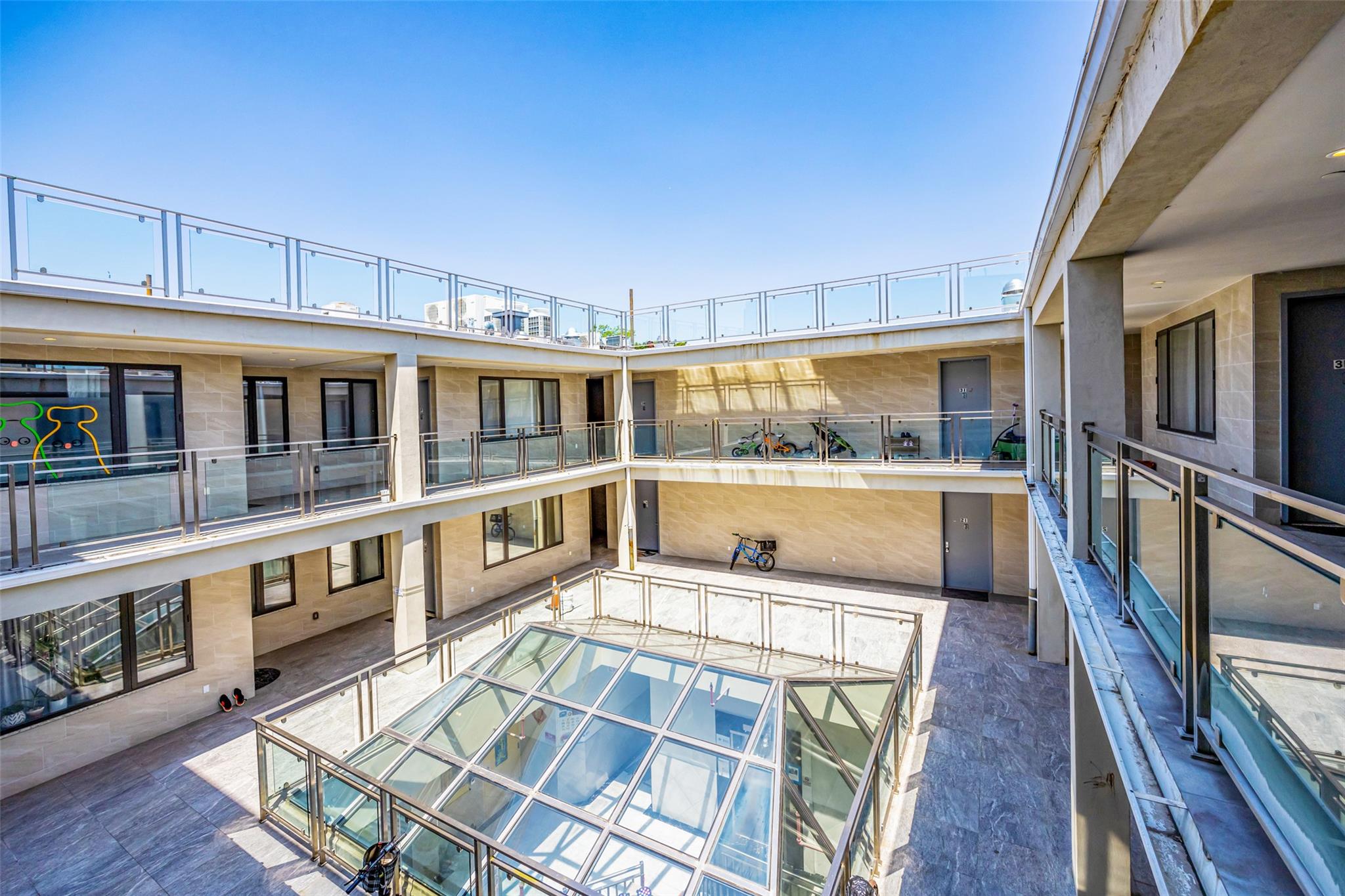 #9 photo, 136-20 Booth Memorial Avenue, クイーンズ区 Flushing , NY 11355