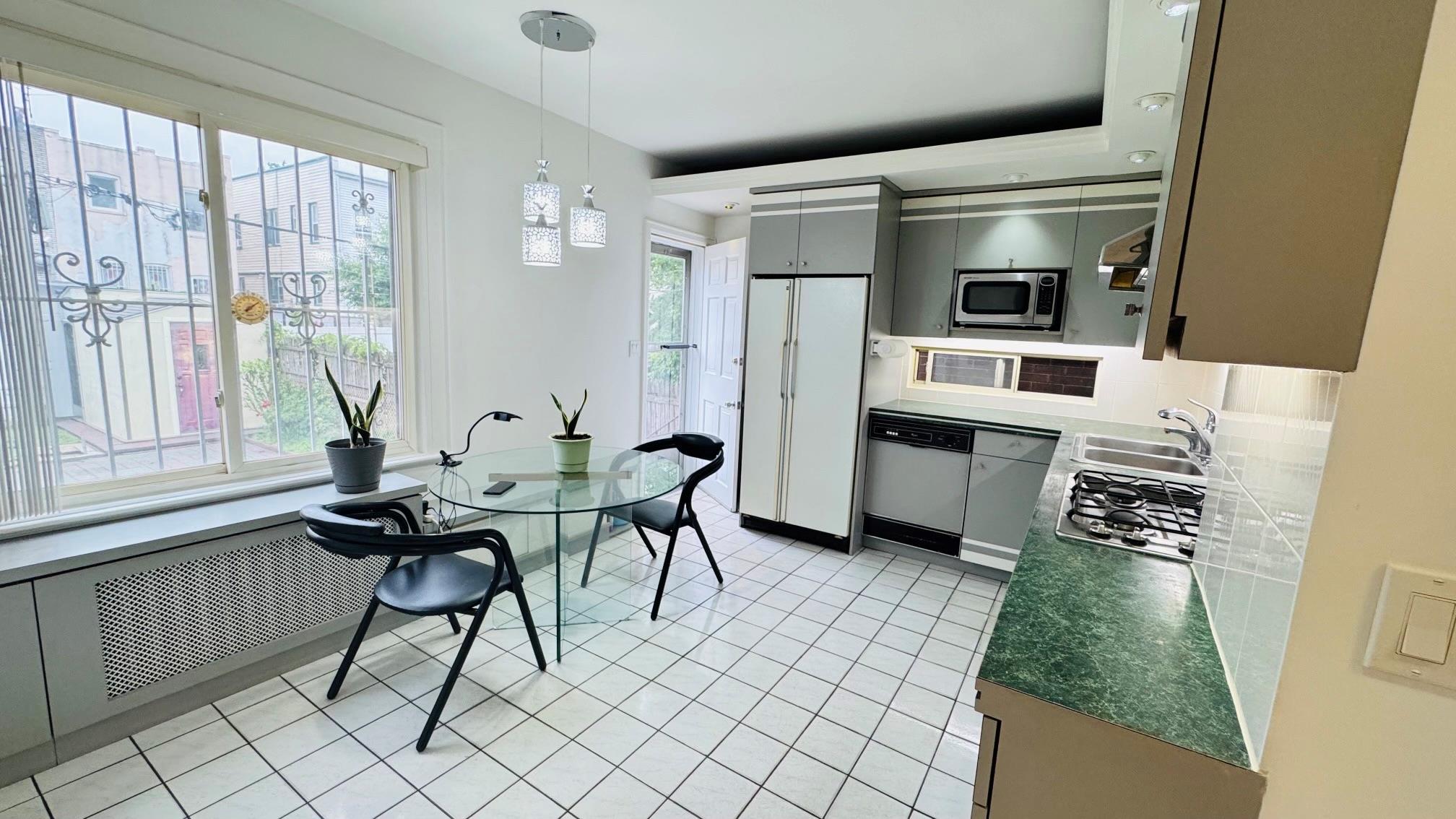 #2 photo, 89-09 86th Street, كوينز Woodhaven , NY 11421