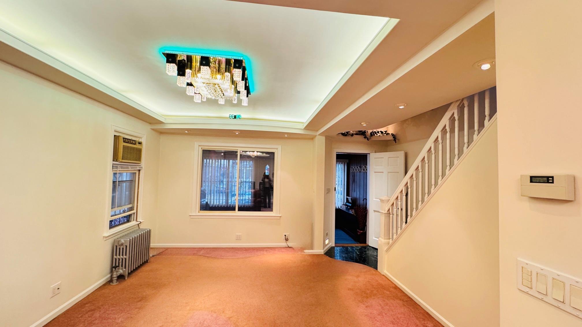 #5 photo, 89-09 86th Street, كوينز Woodhaven , NY 11421