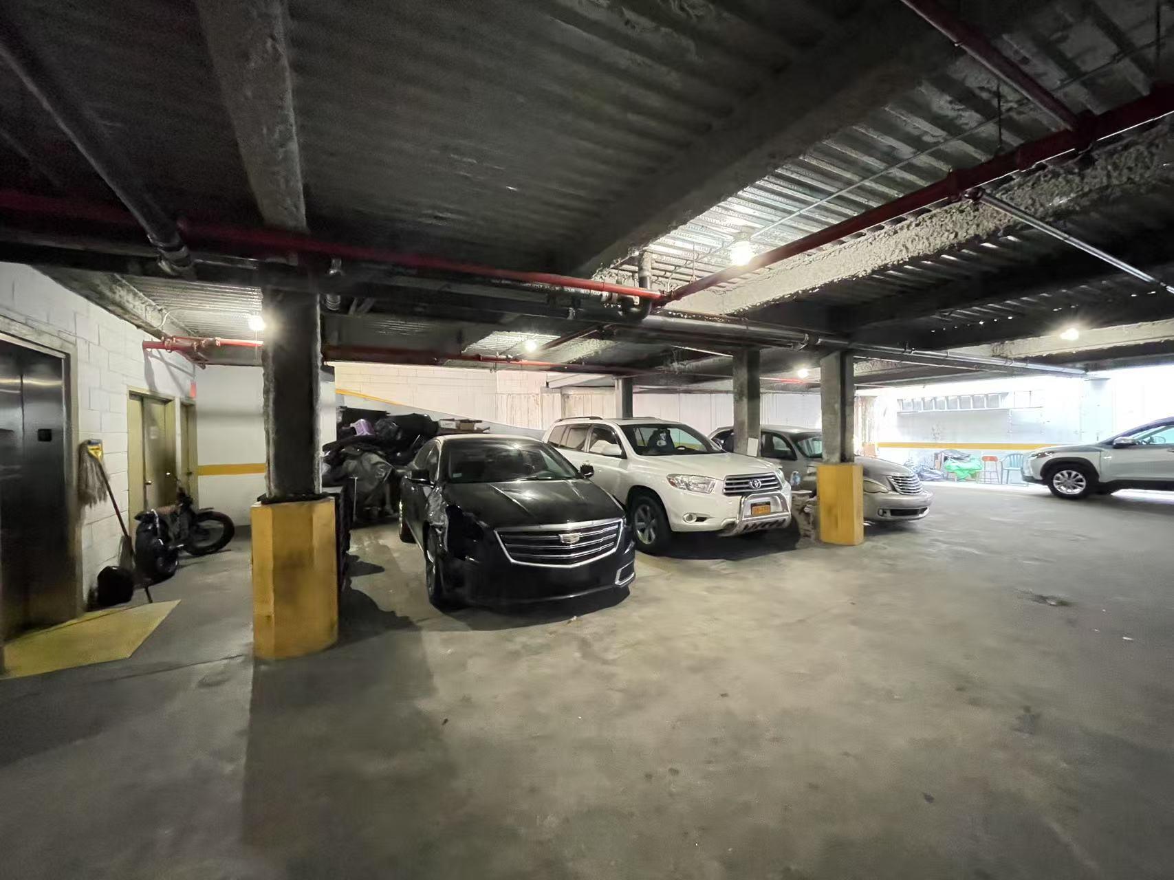 #6 photo, 40-48 97 st, クイーンズ区 Corona , NY 11368