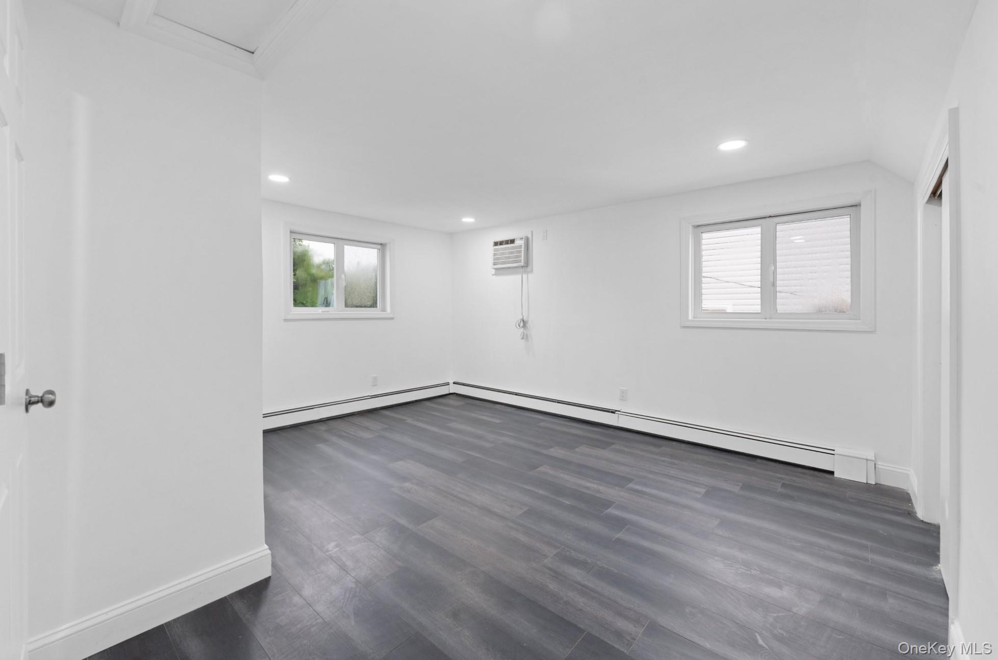 #14 photo, 2573 Legion Street, Bellmore , NY 11710