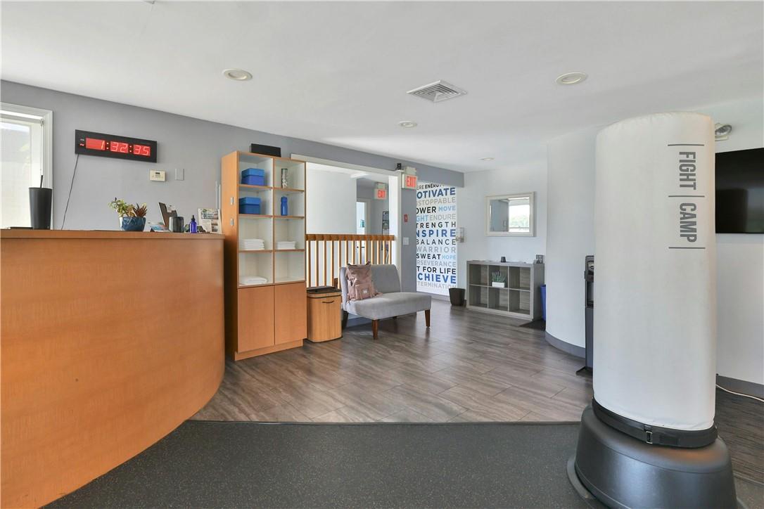 #13 photo, 510-516 W Boston Post Road, Mamaroneck , NY 10543