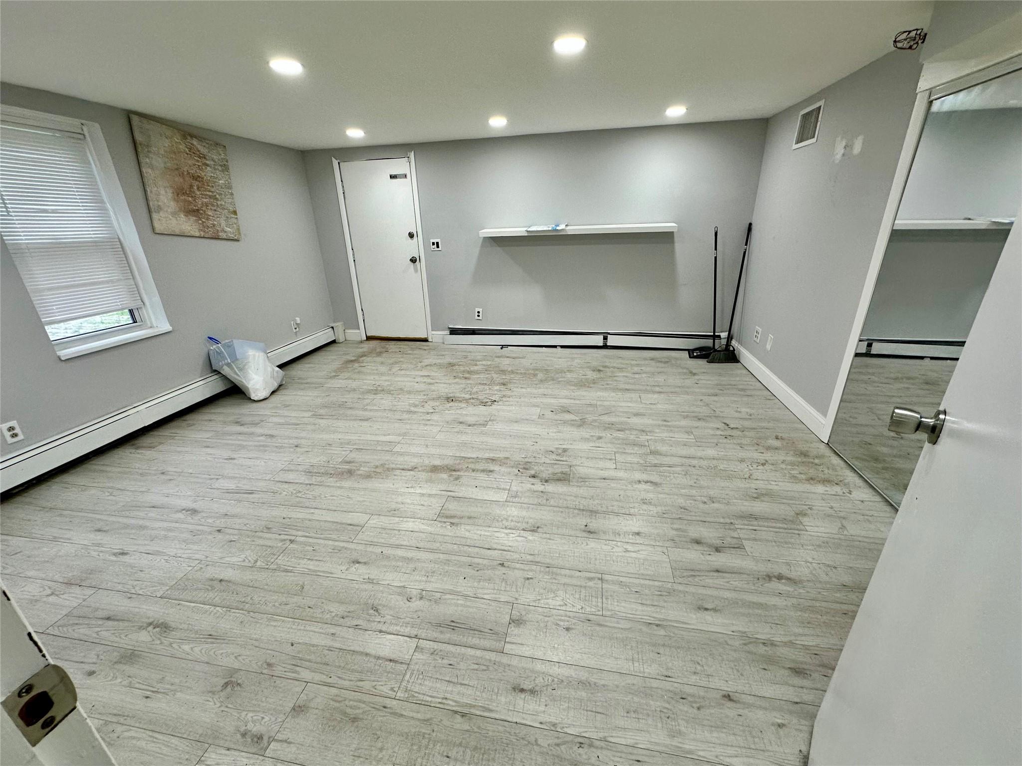 #6 photo, 125 Wickham Avenue, Middletown , NY 10940