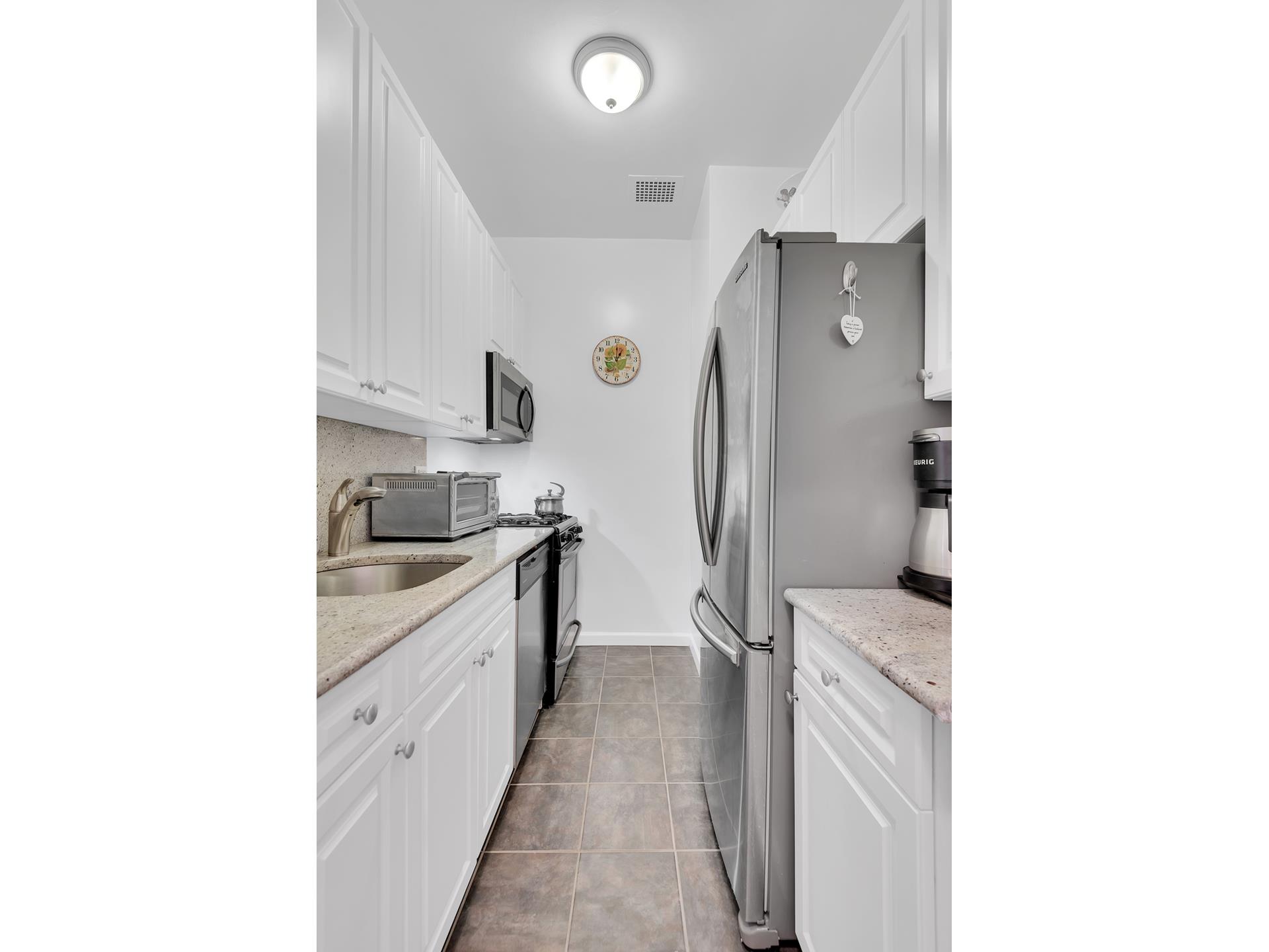 #6 photo, 180 W END Avenue, マンハッタン Lincoln Square , NY 10023