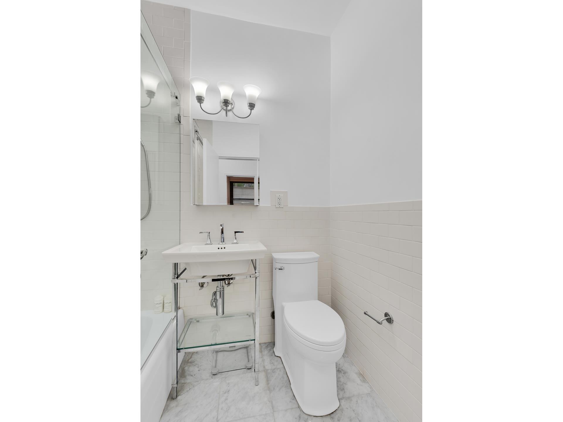 #7 photo, 180 W END Avenue, マンハッタン Lincoln Square , NY 10023