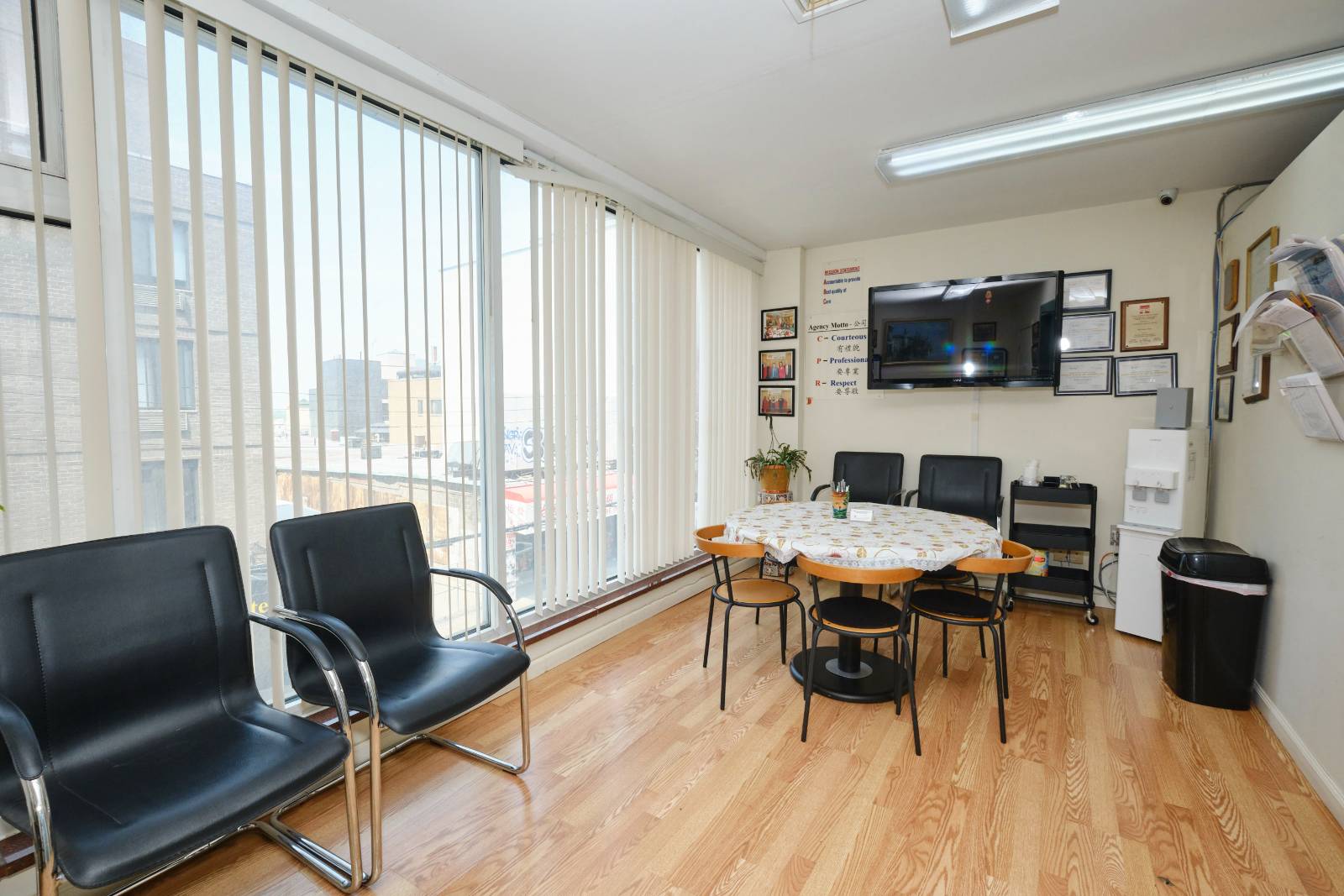 #11 photo, 133-40 37th Ave, クイーンズ区 Flushing , NY 11354