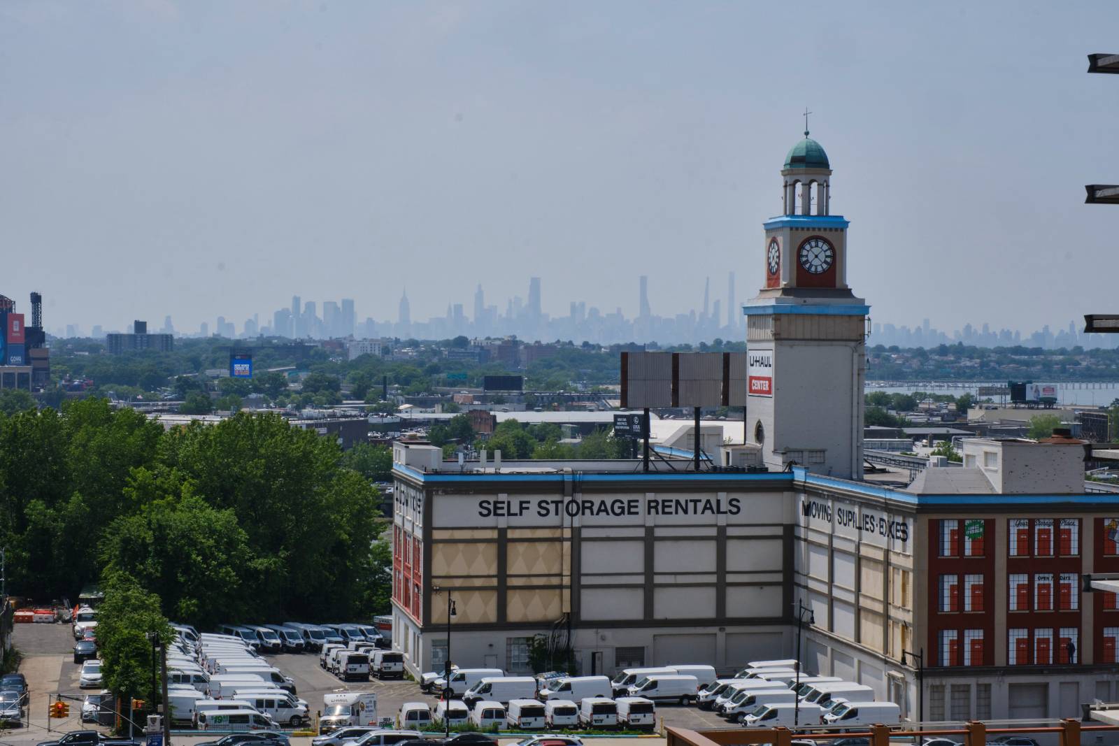 #29 photo, 133-40 37th Ave, クイーンズ区 Flushing , NY 11354