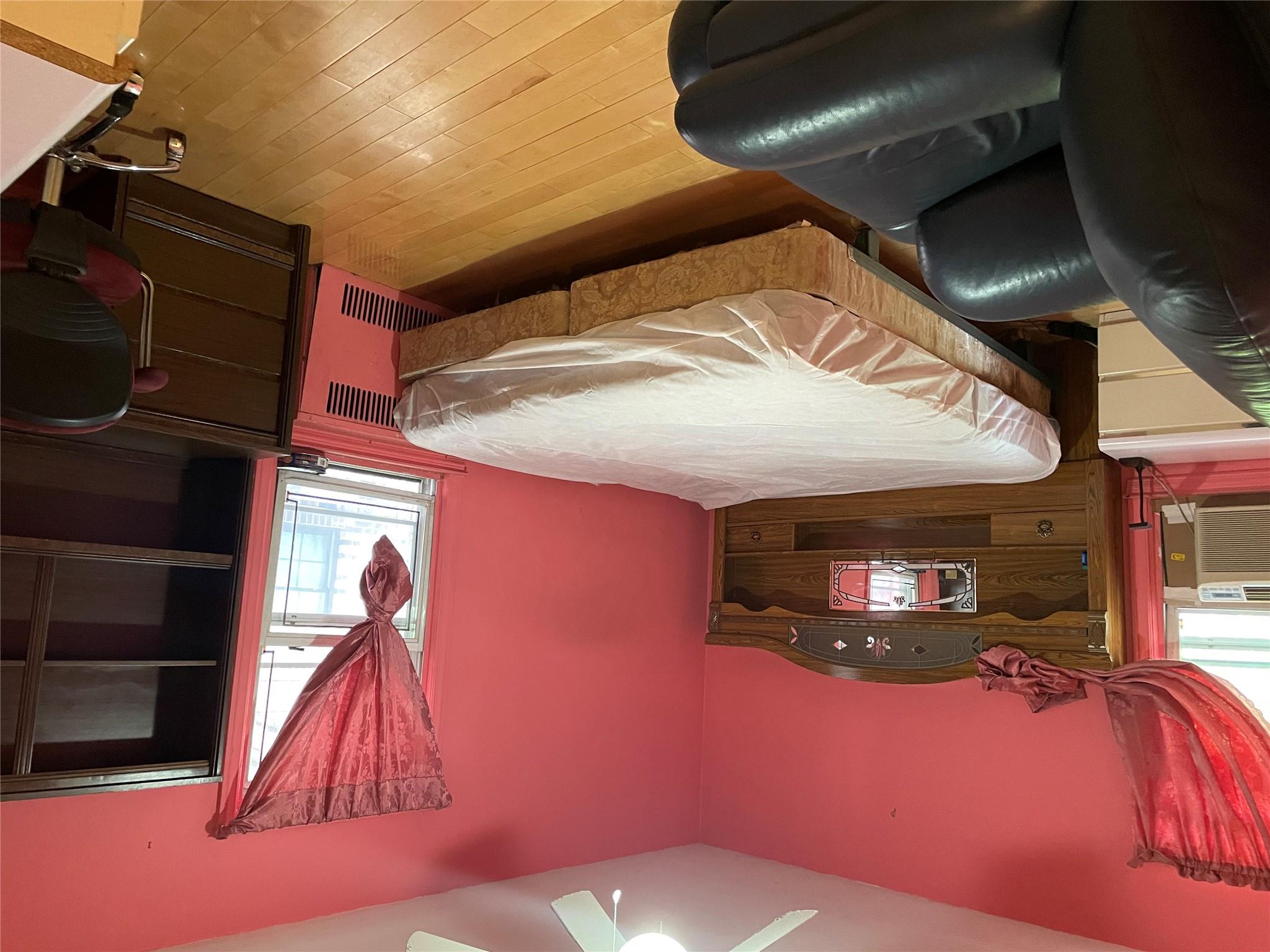 #3 photo, 24580 61st Avenue, クイーンズ区 Little Neck , NY 11362