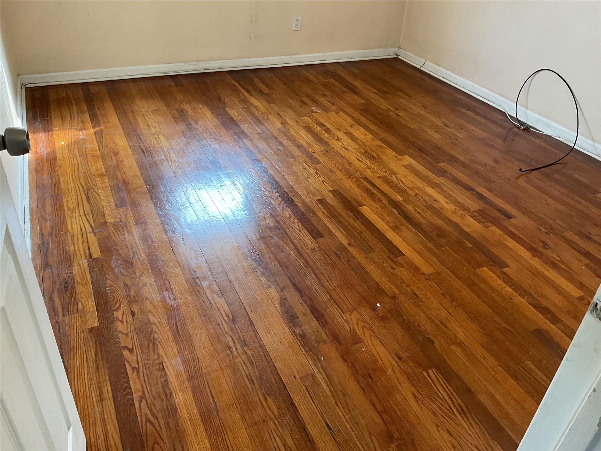 #3 photo, 131-30 Laurelton Parkway, クイーンズ区 Rosedale , NY 11422