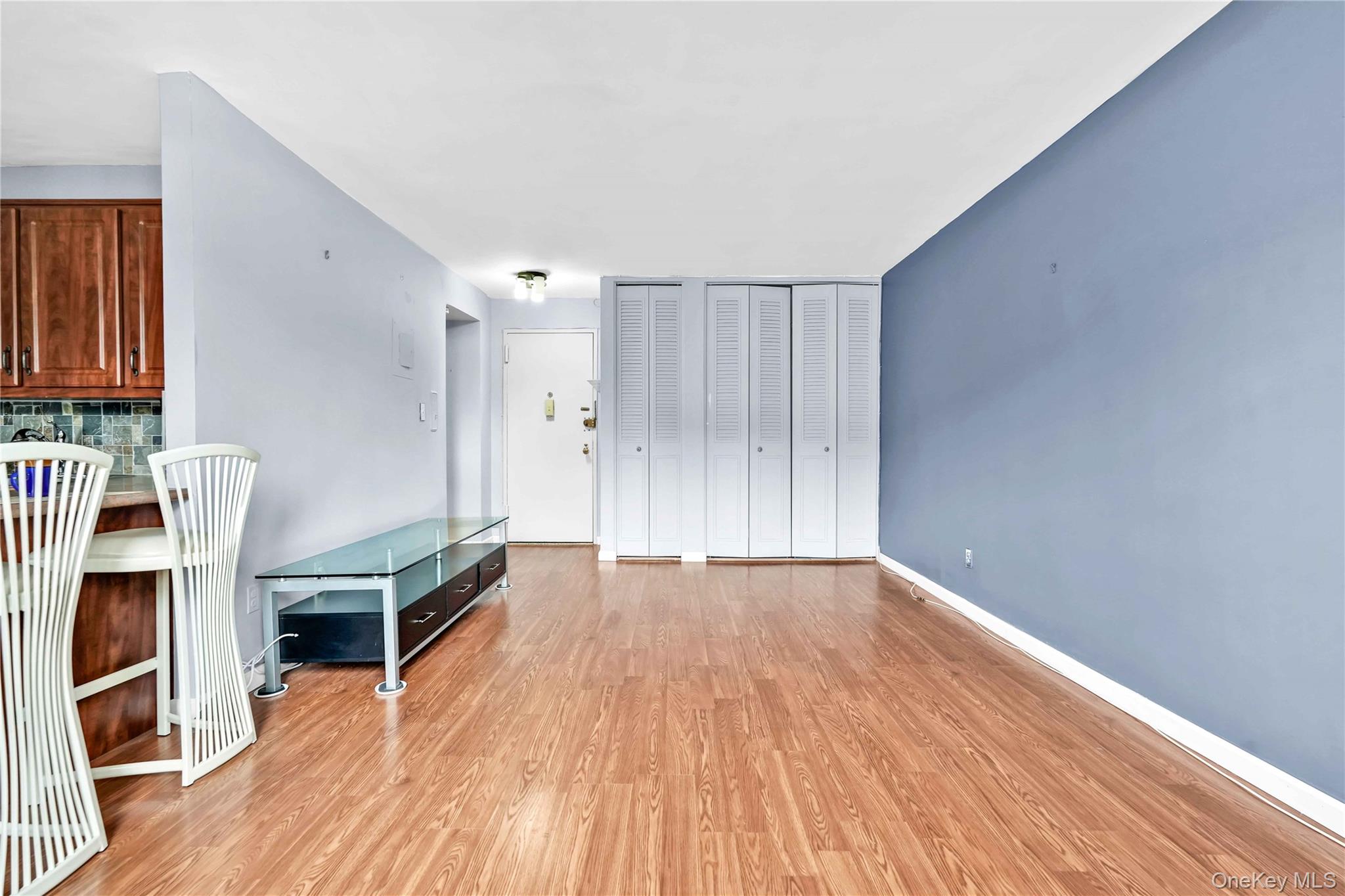 #12 photo, 68-15 Selfridge Street, クイーンズ区 Forest Hills , NY 11375