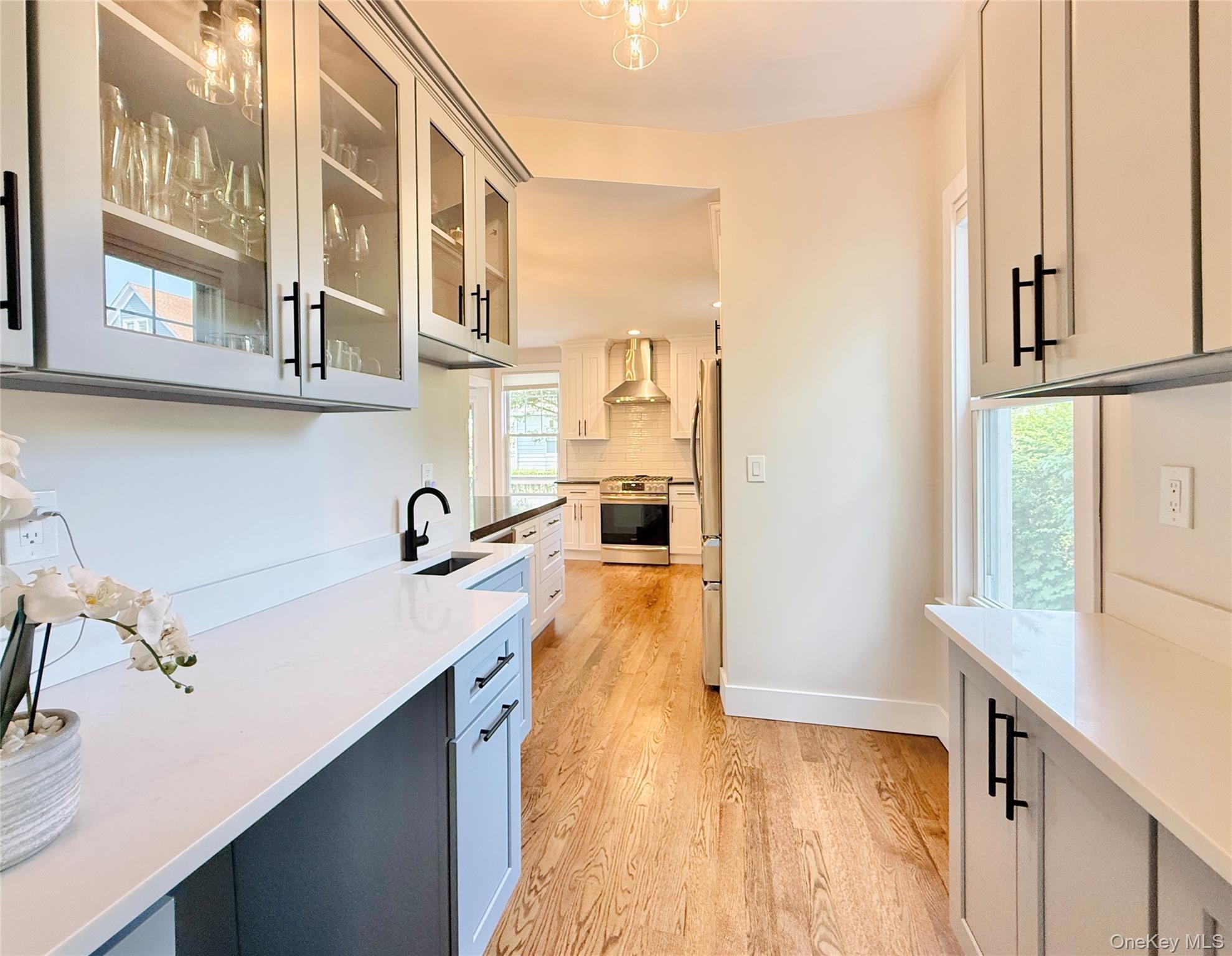 #18 photo, 374 King Street, Port Chester , NY 10573