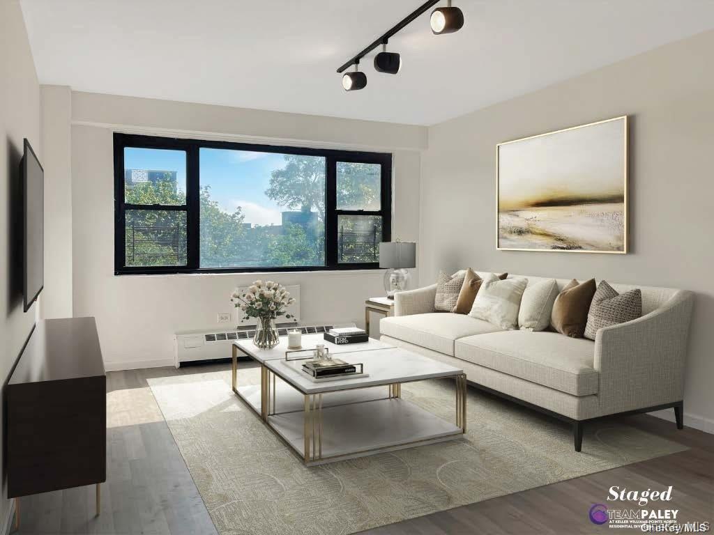 #5 photo, 83-60 118th Street, クイーンズ区 Kew Gardens , NY 11415