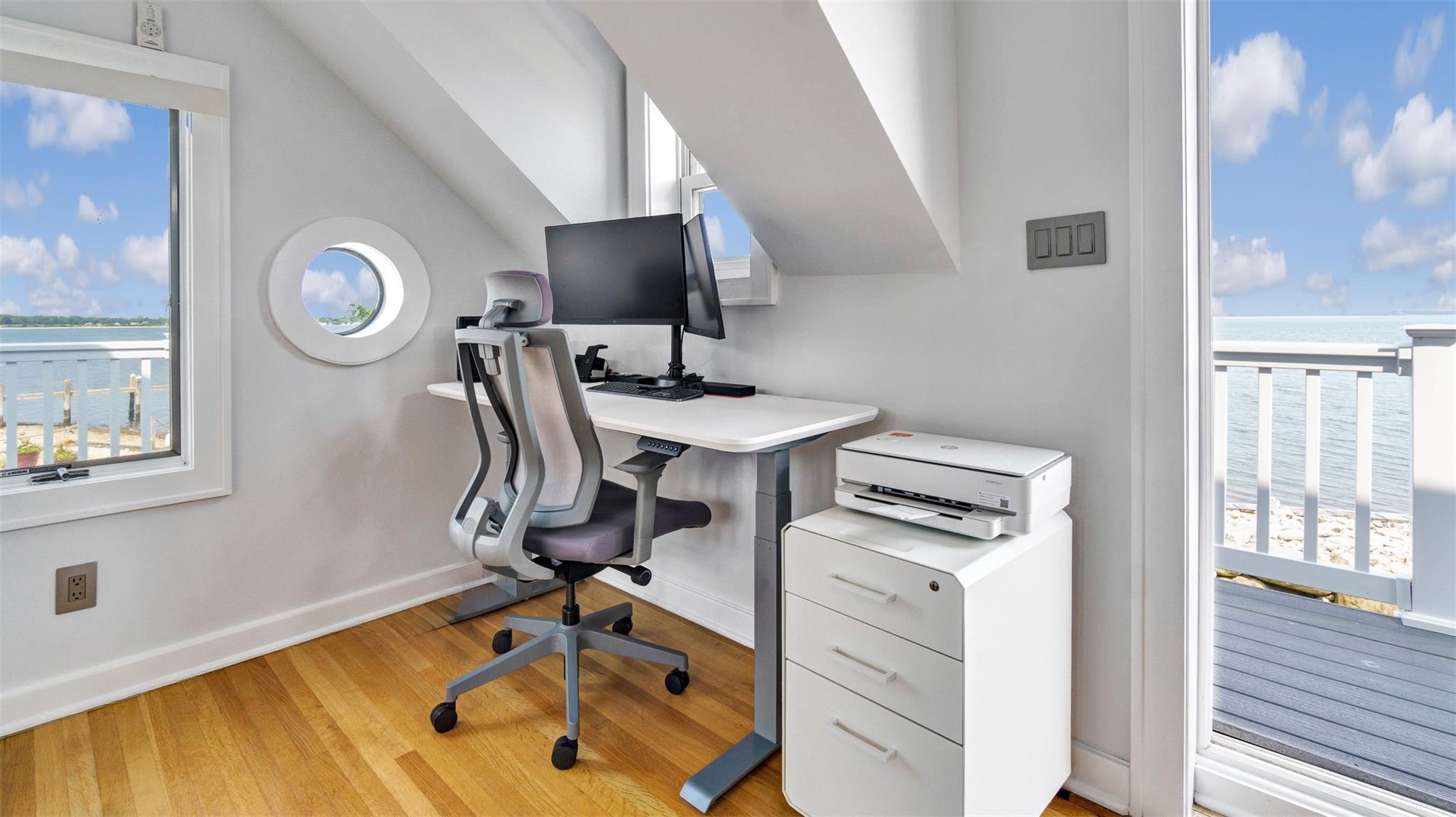 #18 photo, 12910 Main Road, サフォーク郡 East Marion , NY 11939