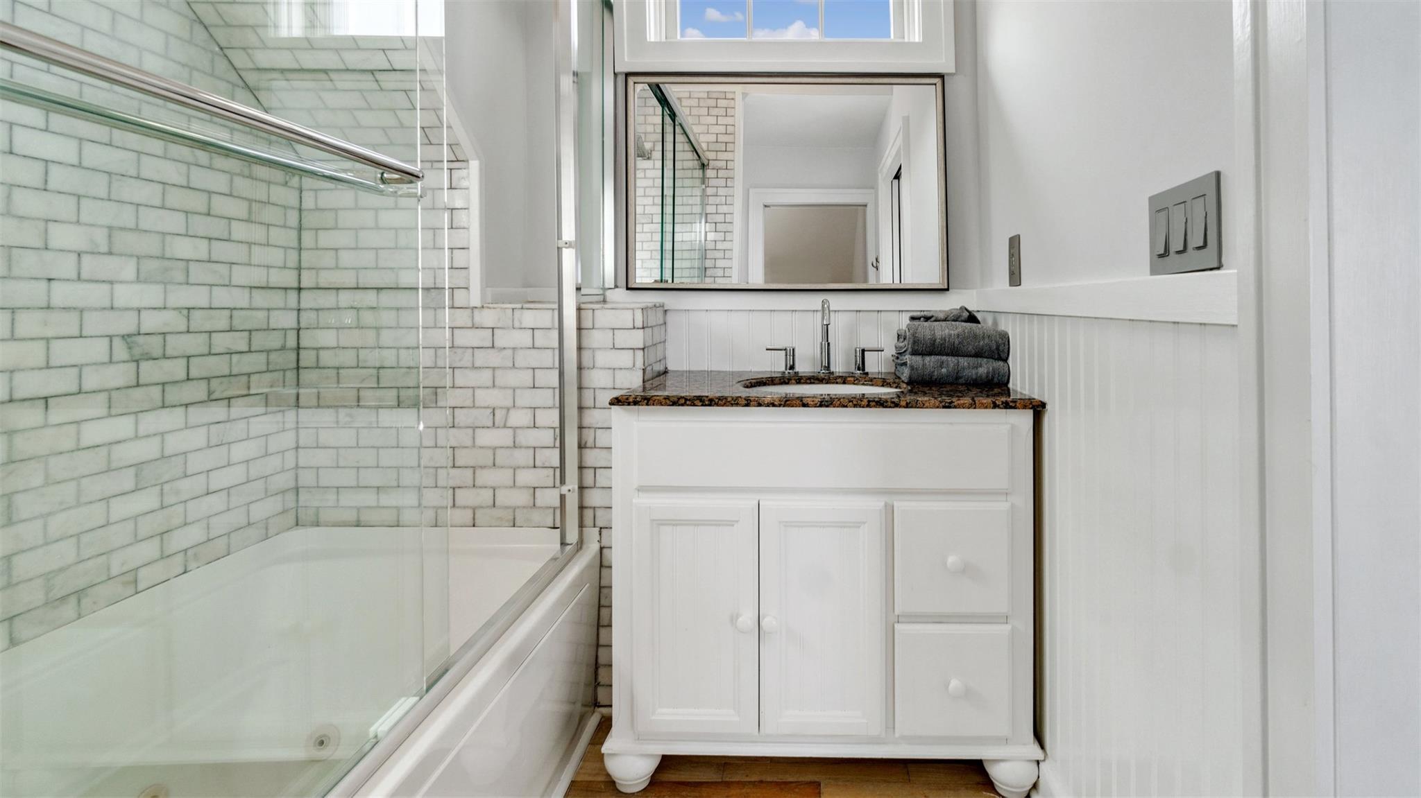 #20 photo, 12910 Main Road, サフォーク郡 East Marion , NY 11939