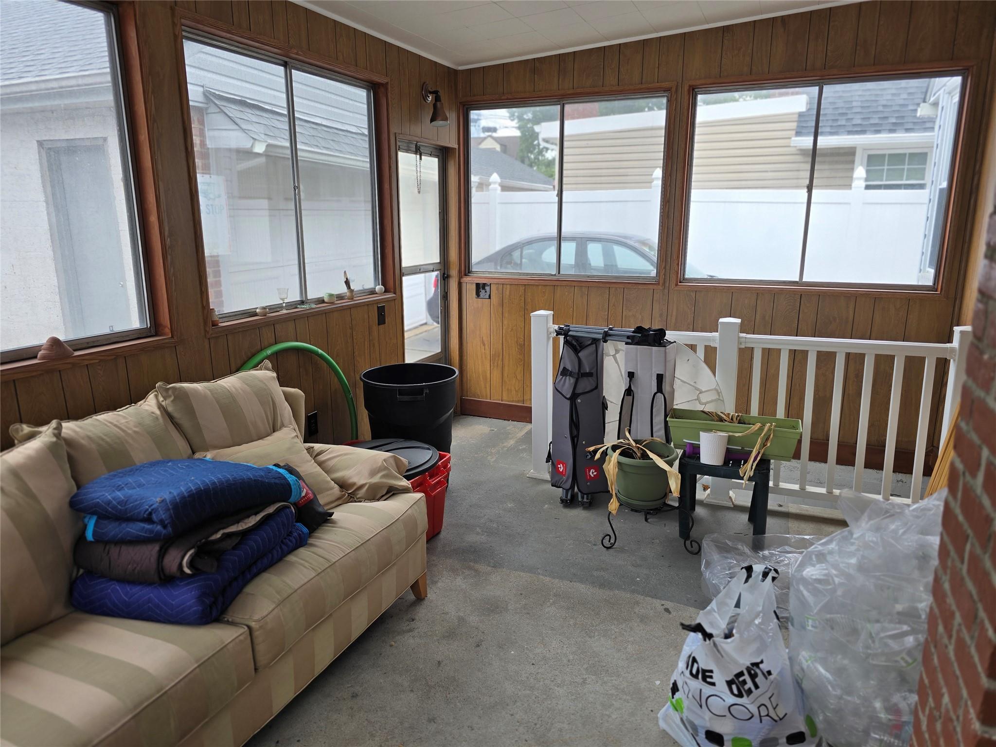 #11 photo, 734 Dauntless Parkway, ナッソー郡 Elmont , NY 11003