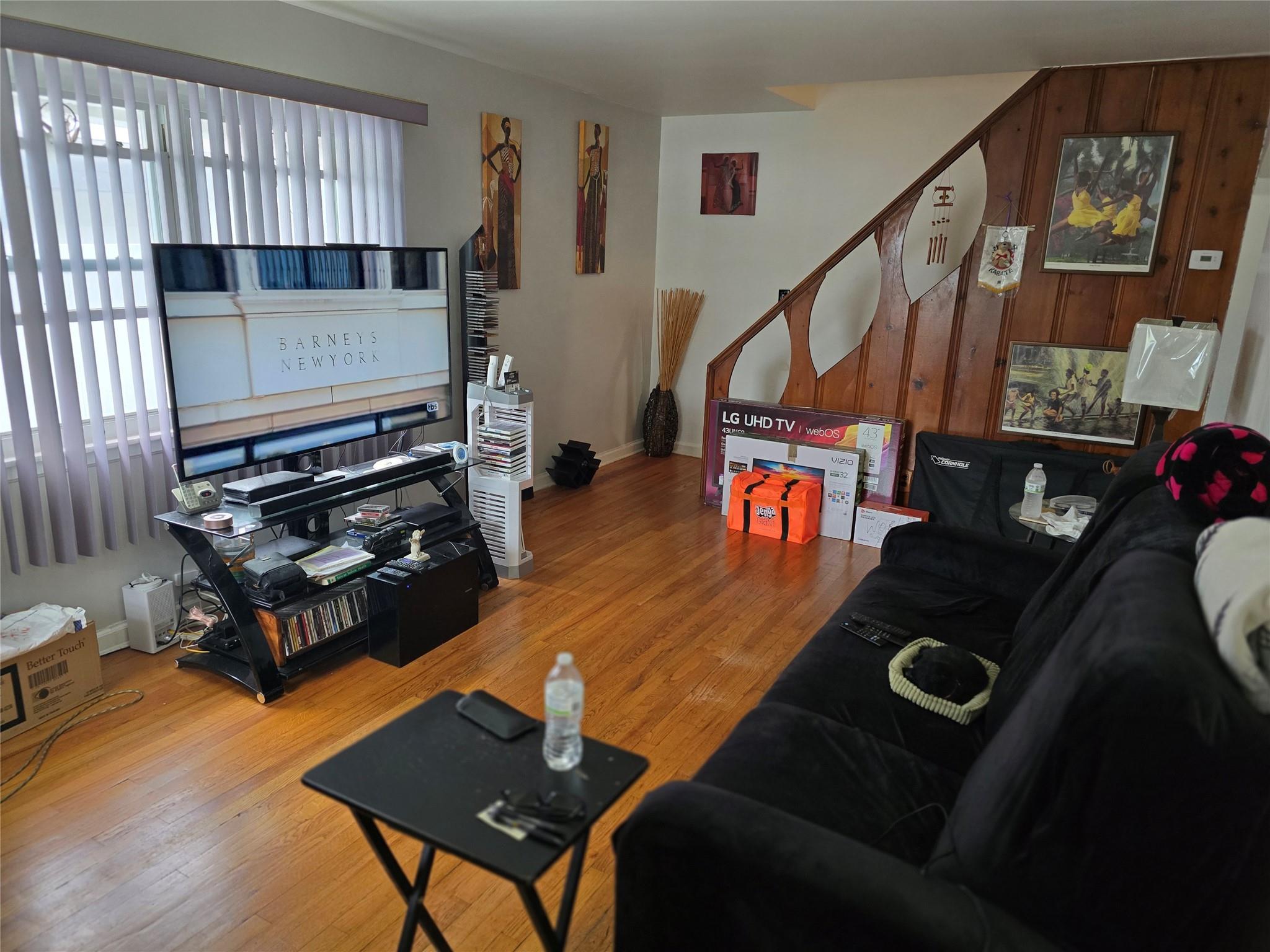 #4 photo, 734 Dauntless Parkway, ナッソー郡 Elmont , NY 11003