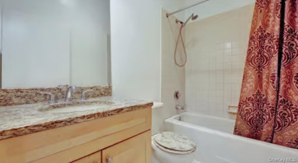 #11 photo, 6102 Villa At The Woods, Peekskill , NY 10566