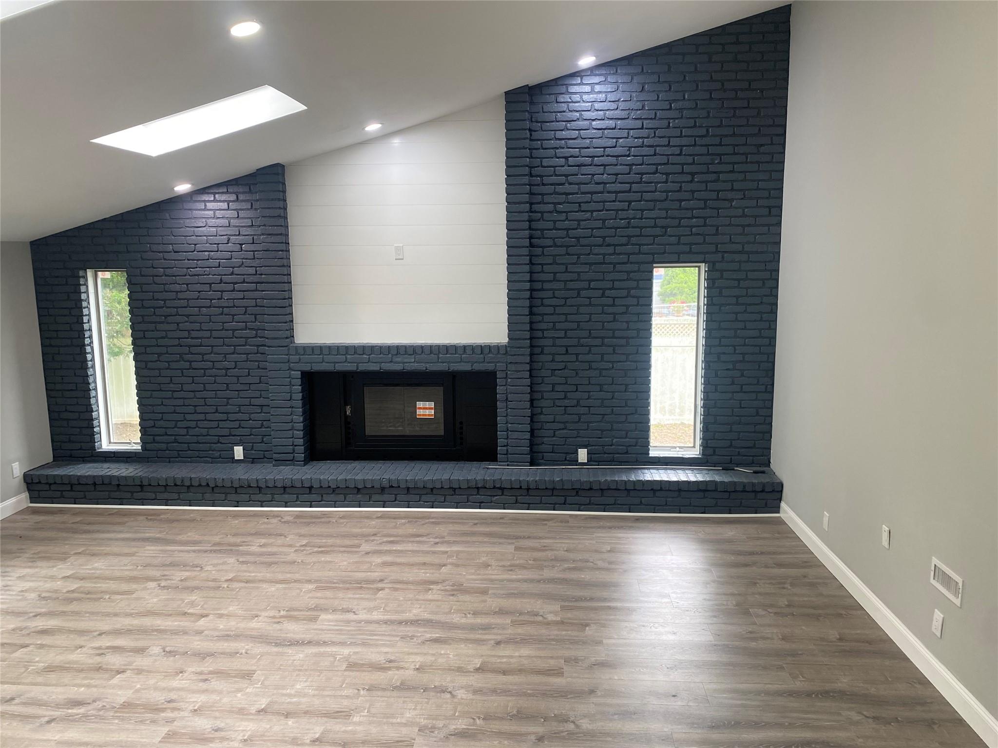 #11 photo, 95 Muncie Road, サフォーク郡 West Babylon , NY 11704