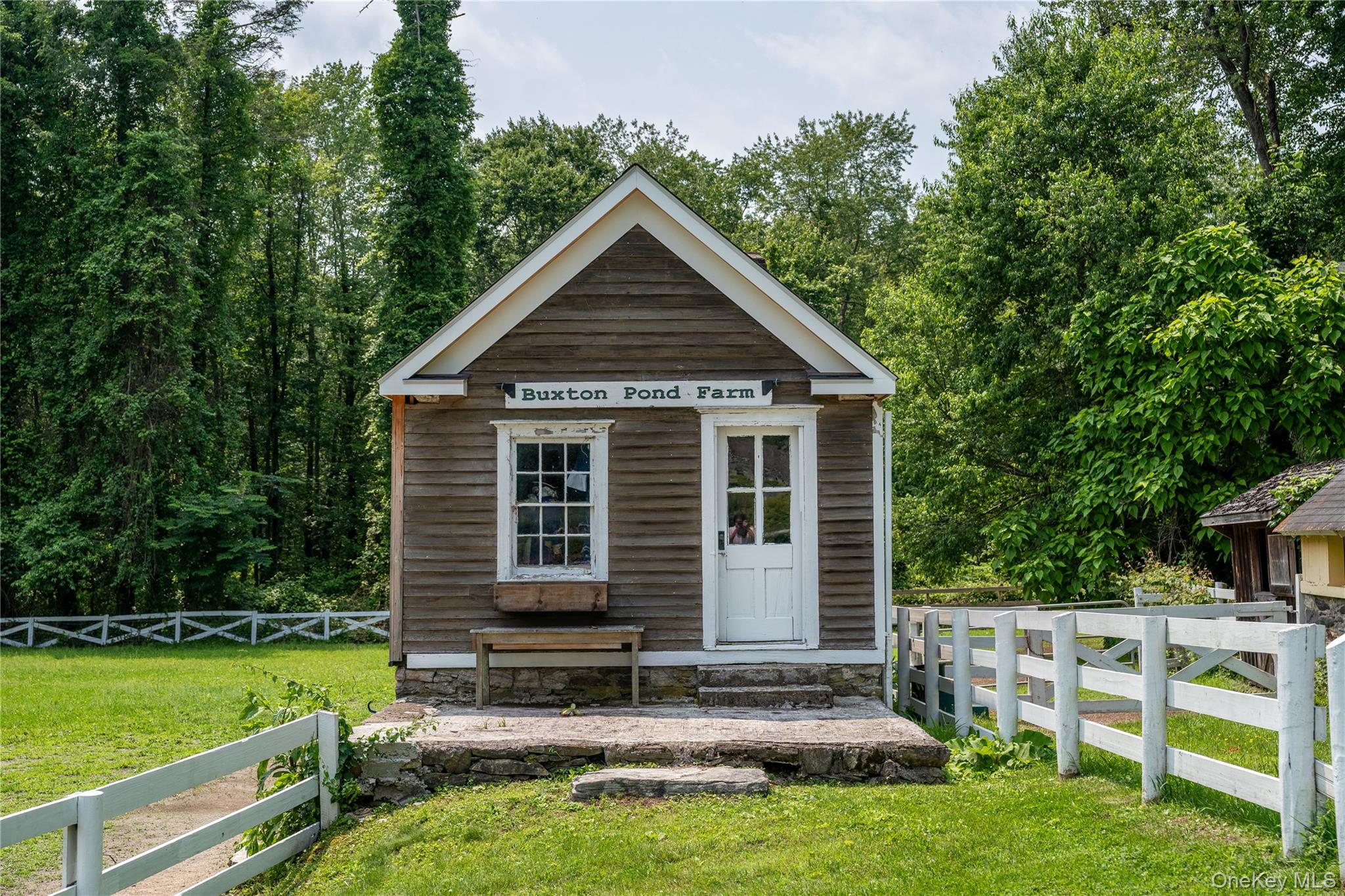 #7 photo, 161 Buxton Road, Bedford Hills , NY 10507