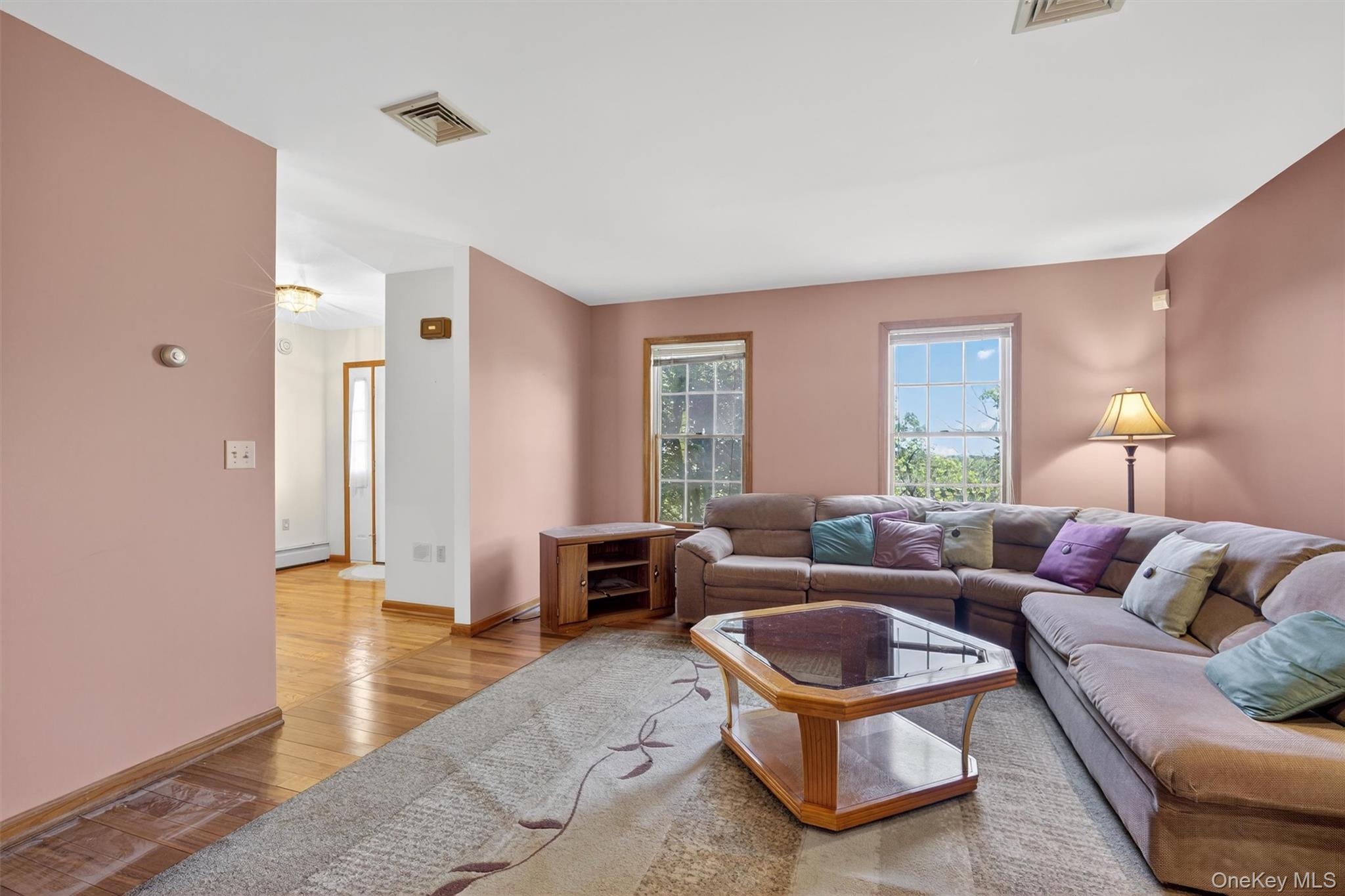 #8 photo, 561 Toleman Road, Rock Tavern , NY 12575