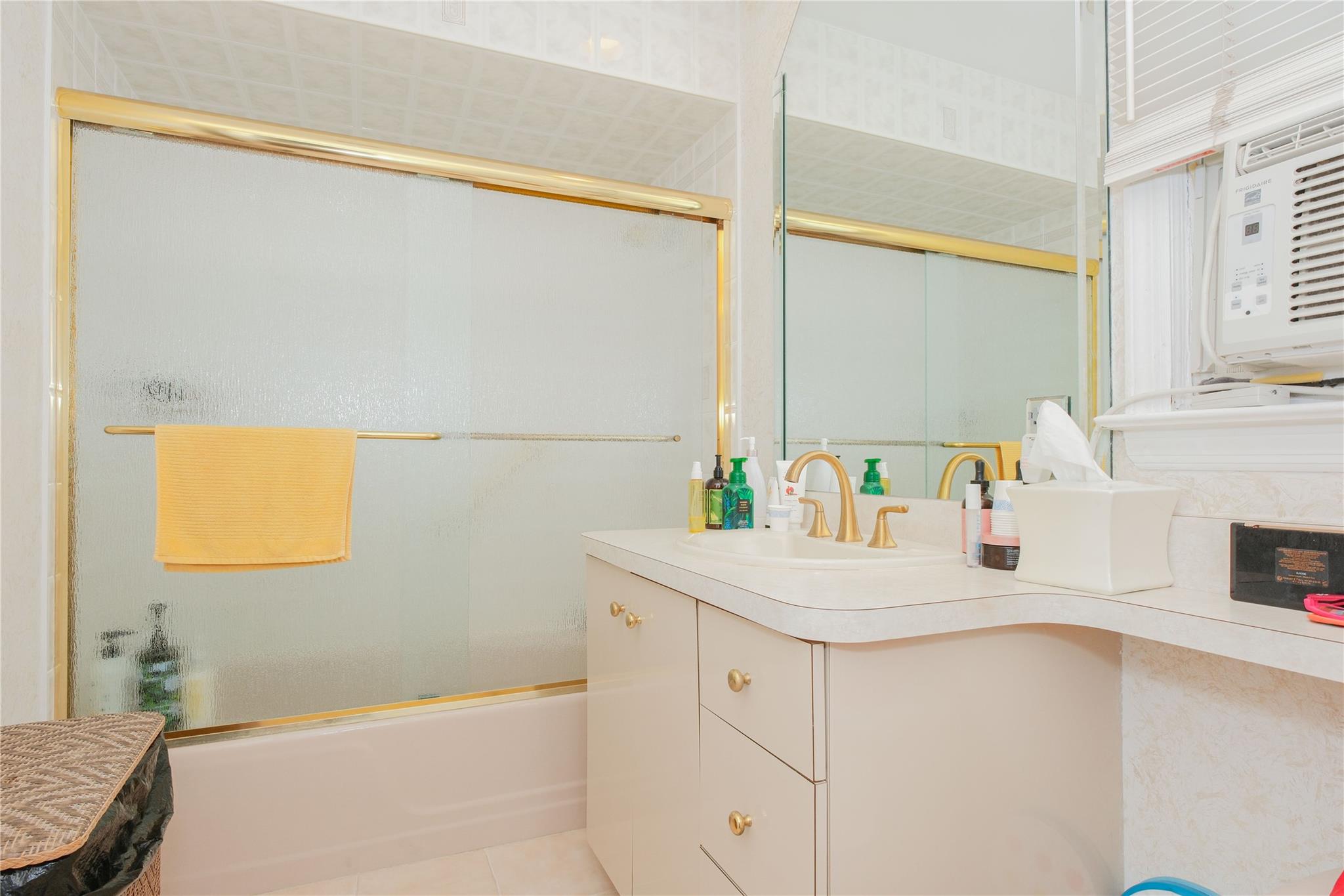 #13 photo, 233 King Street, スタテンアイランド Staten Island , NY 10312