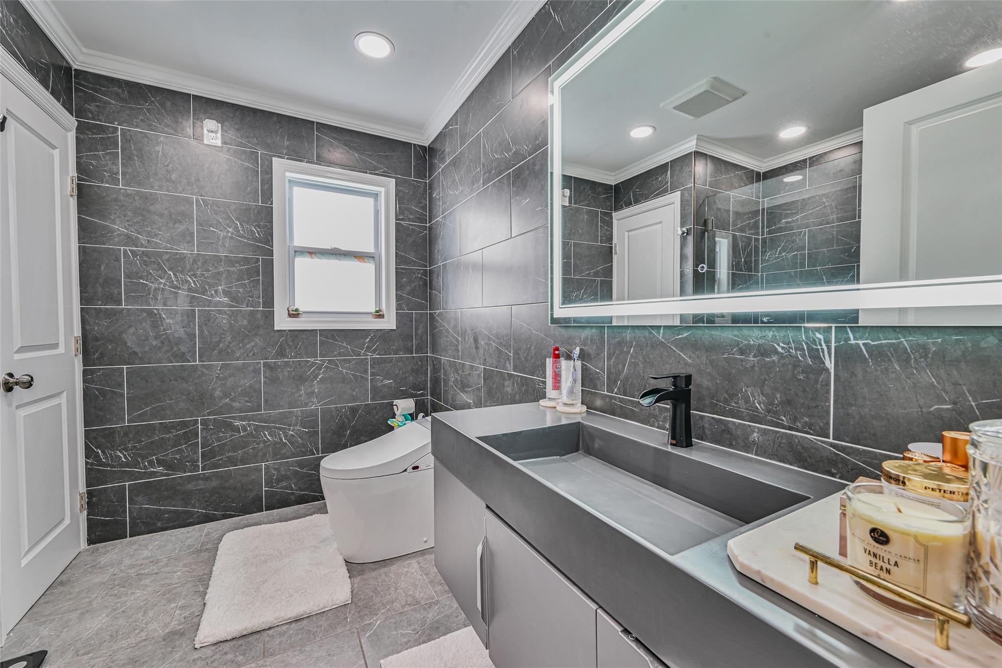 #15 photo, 86 S Cabot Lane, Westbury , NY 11590