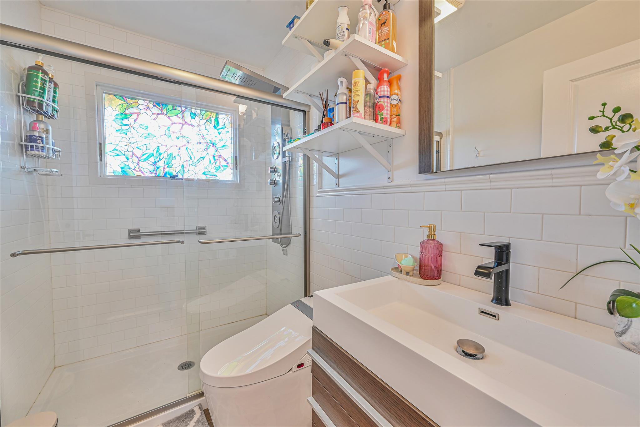 #8 photo, 86 S Cabot Lane, Westbury , NY 11590