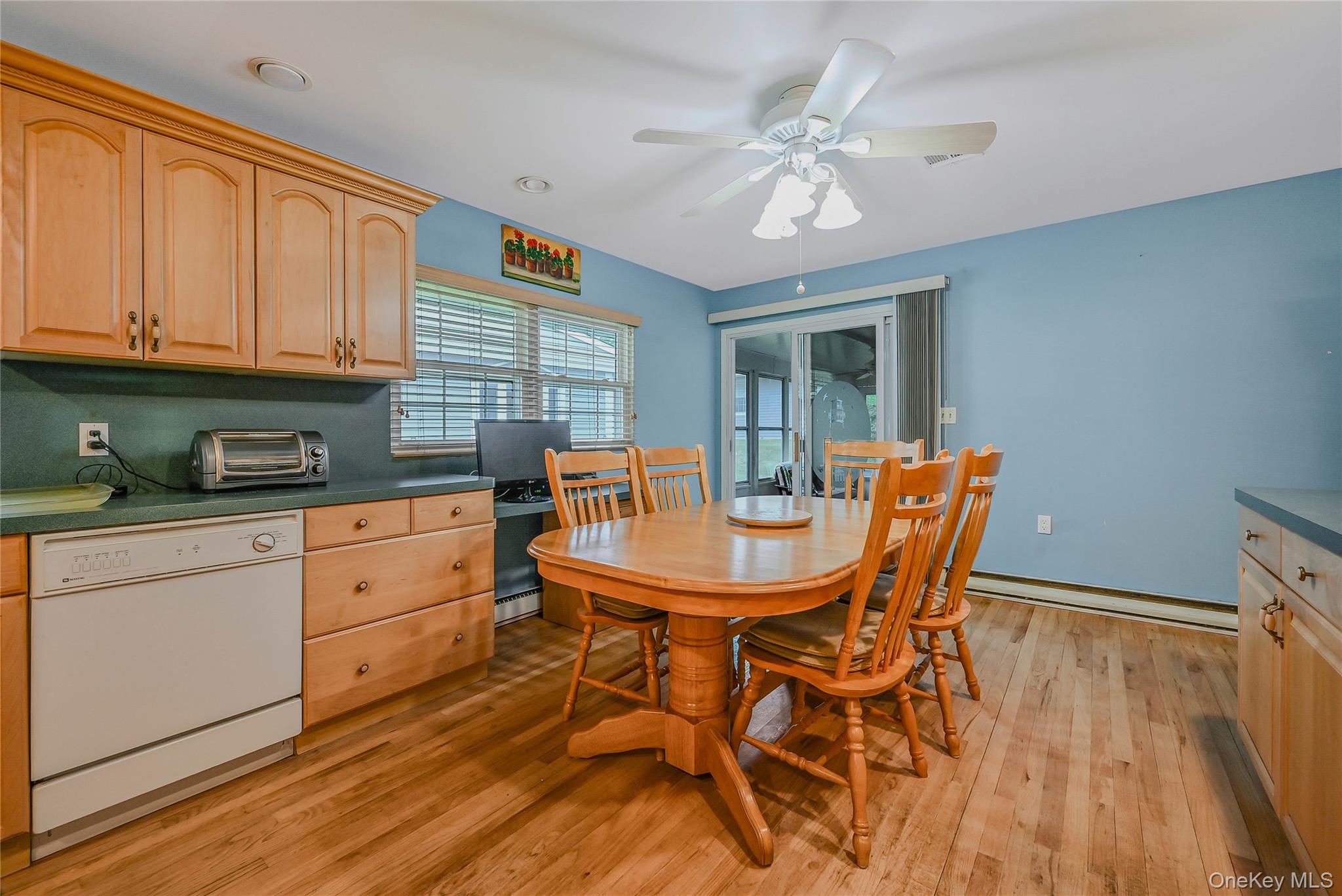 #12 photo, 151 Laurance Lane, サフォーク郡 Ridge , NY 11961