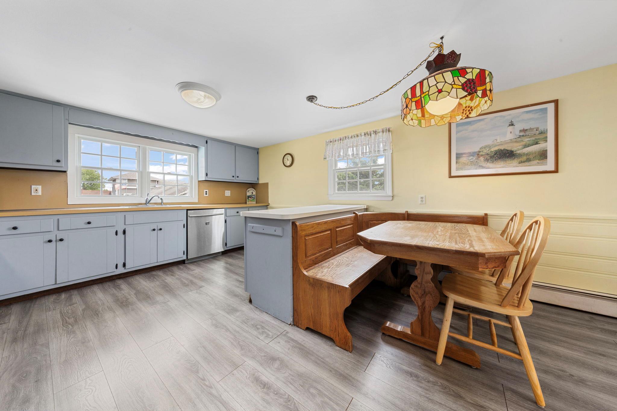 #7 photo, 25 Meadow Lane, サフォーク郡 Amityville , NY 11701