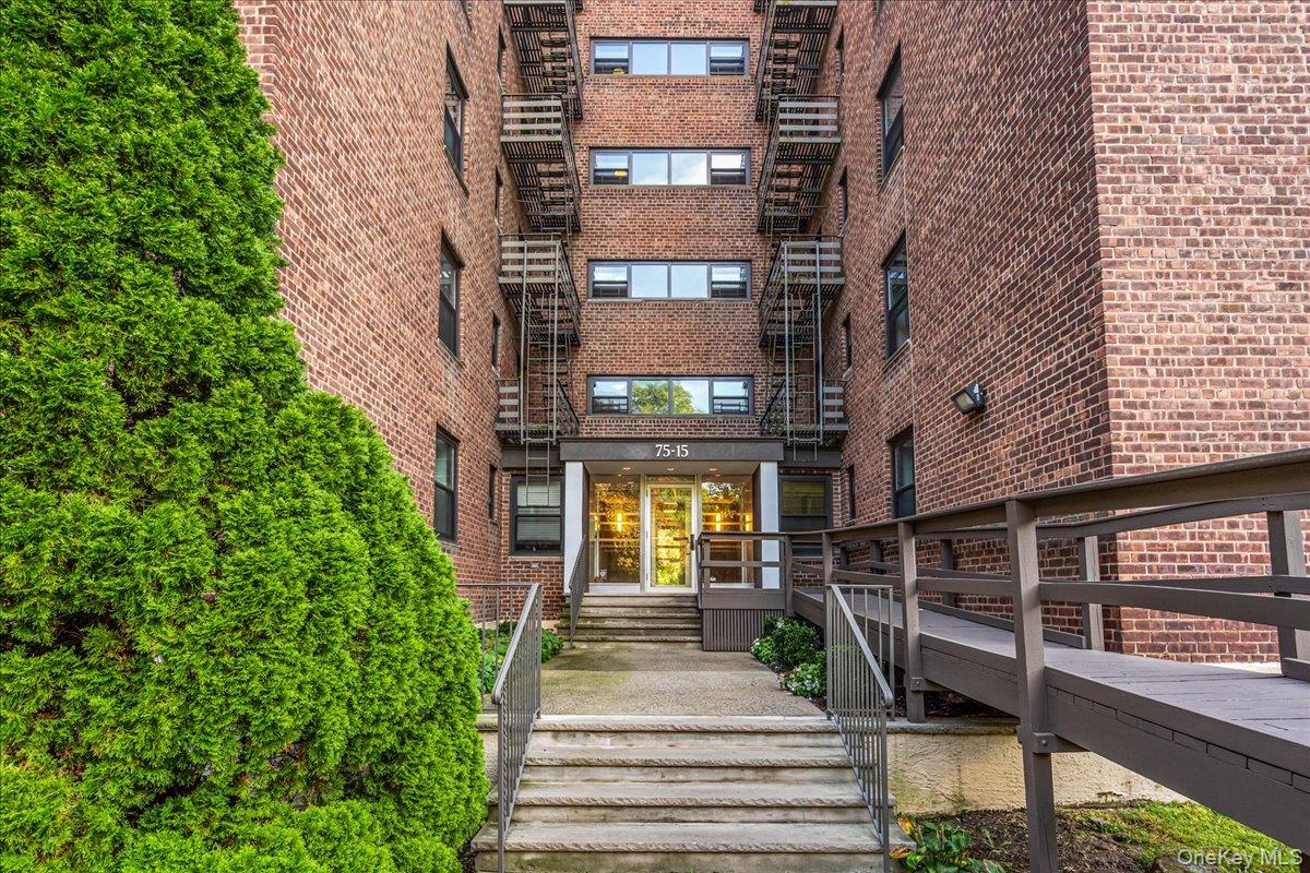 #3 photo, 75-15 210 Street, クイーンズ区 Bayside , NY 11364