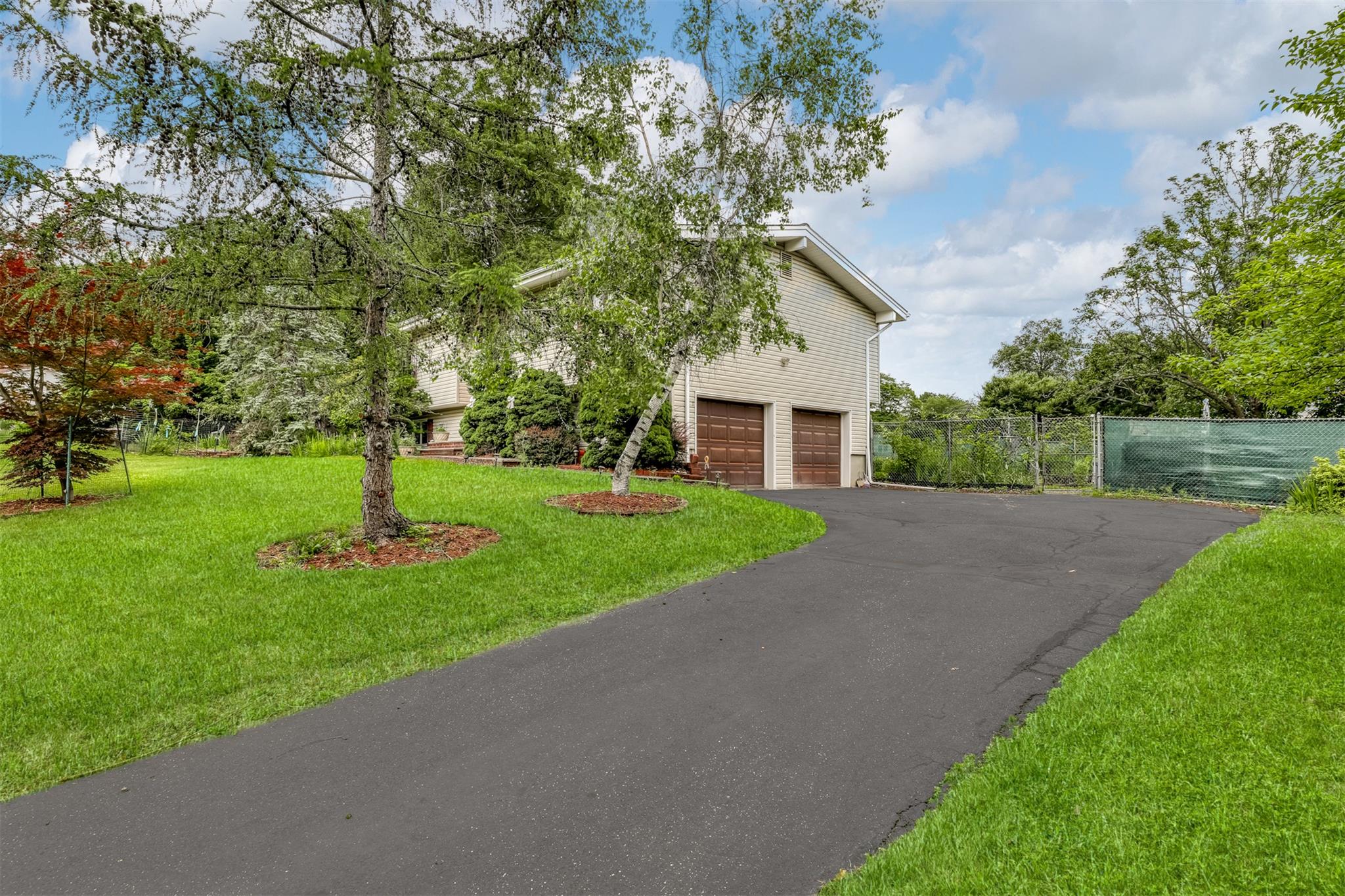 #2 photo, 1 Florence Court, Valley Cottage , NY 10989