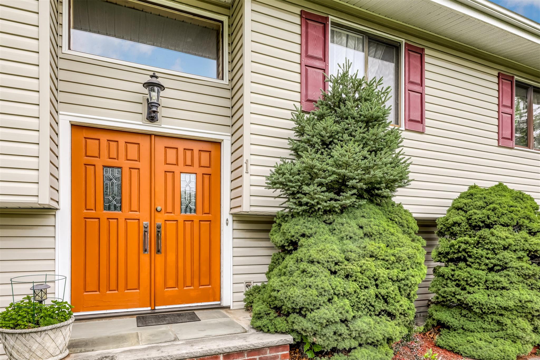 #8 photo, 1 Florence Court, Valley Cottage , NY 10989