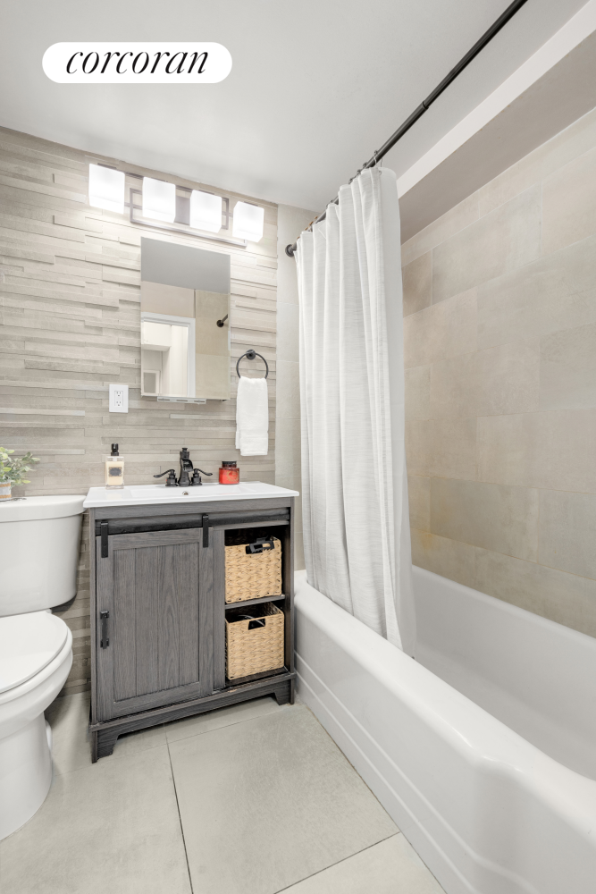 #8 photo, 136 E 76TH Street, 曼哈頓 上东城 Lenox Hill , NY 10021