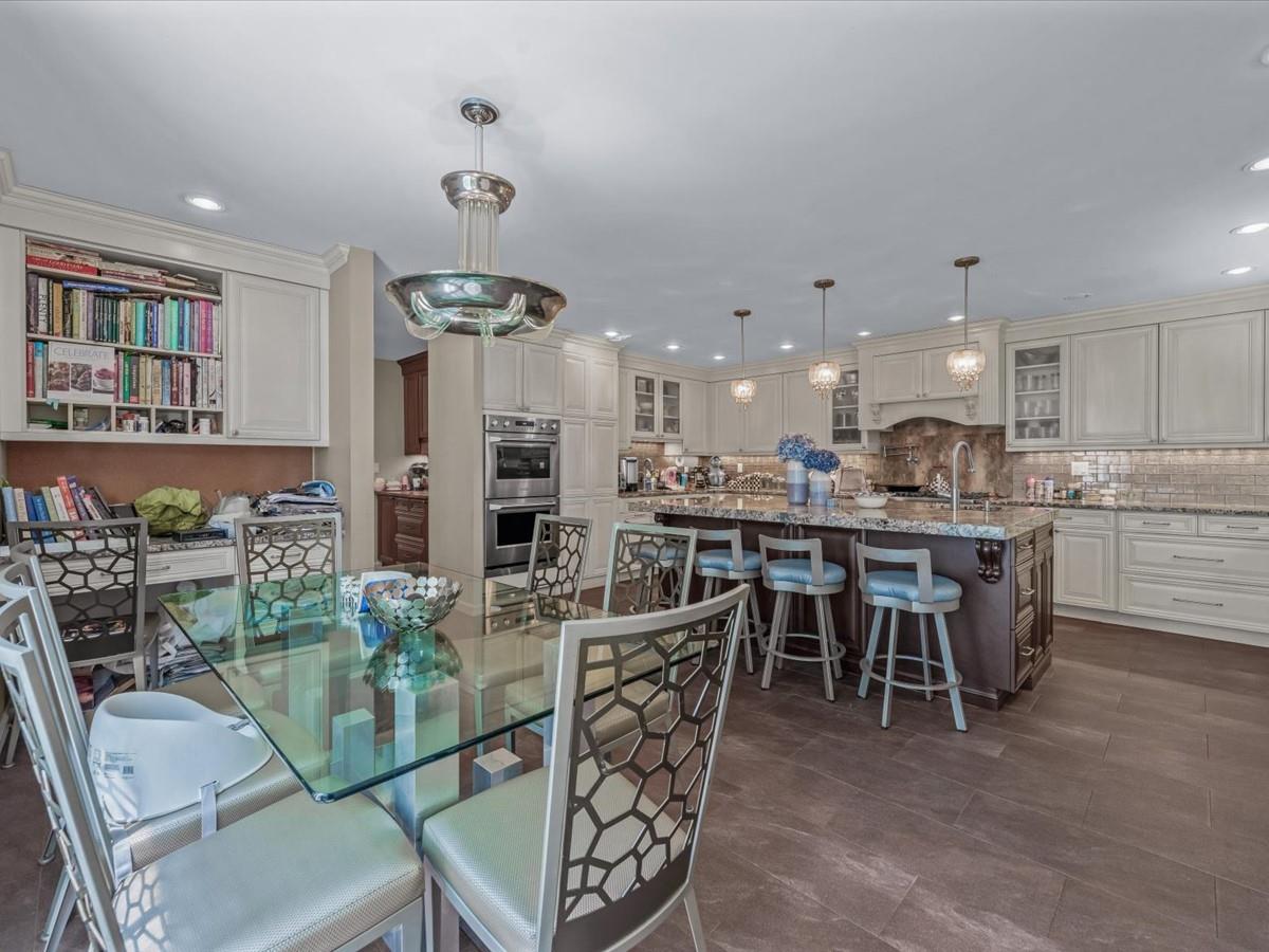 #12 photo, 74 Margaret Avenue, ナッソー郡 Lawrence , NY 11559