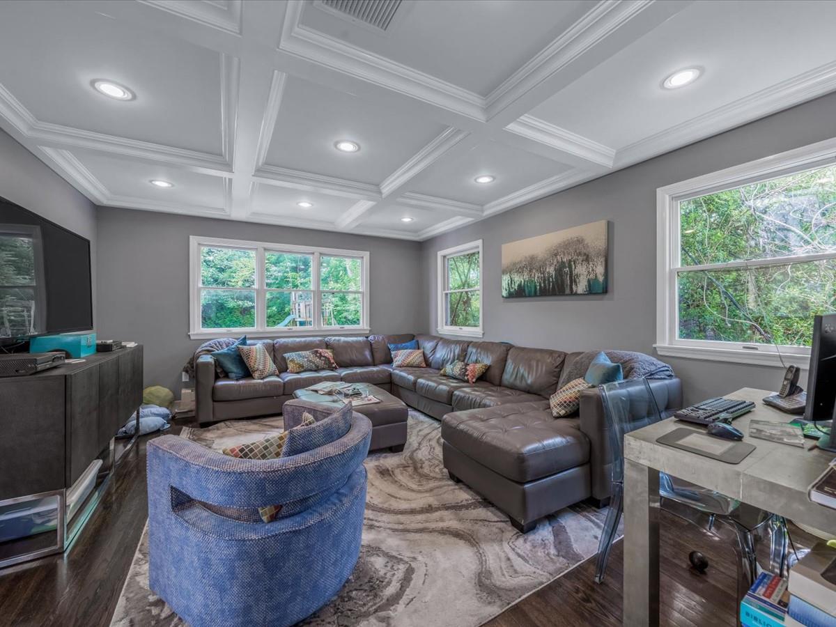 #13 photo, 74 Margaret Avenue, ナッソー郡 Lawrence , NY 11559