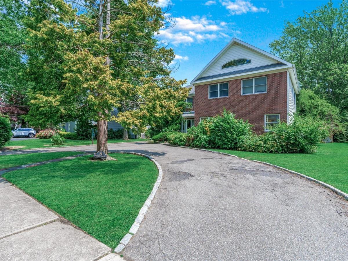 #3 photo, 74 Margaret Avenue, ナッソー郡 Lawrence , NY 11559