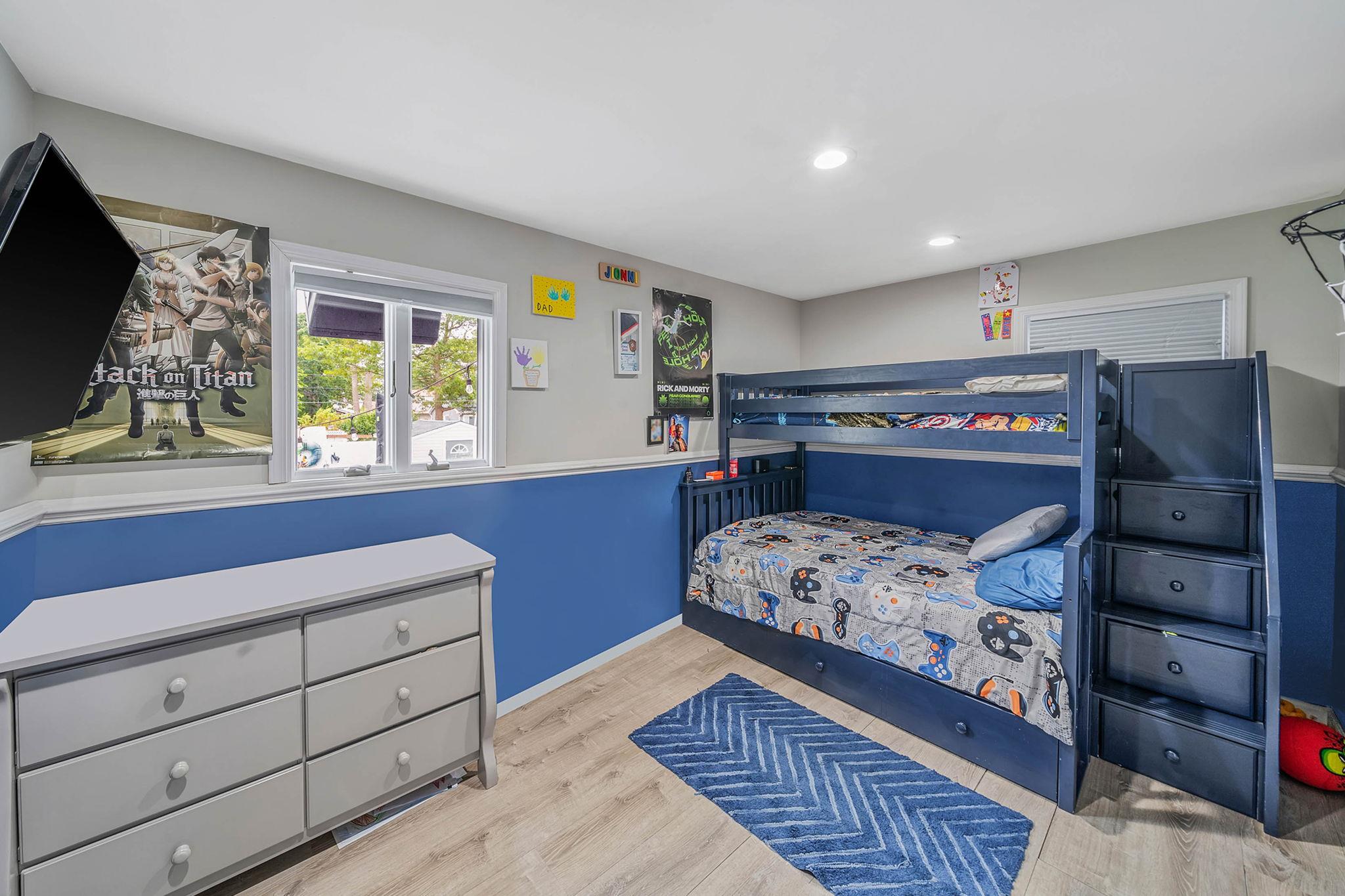 #13 photo, 80 Breston Drive, サフォーク郡 Shirley , NY 11967