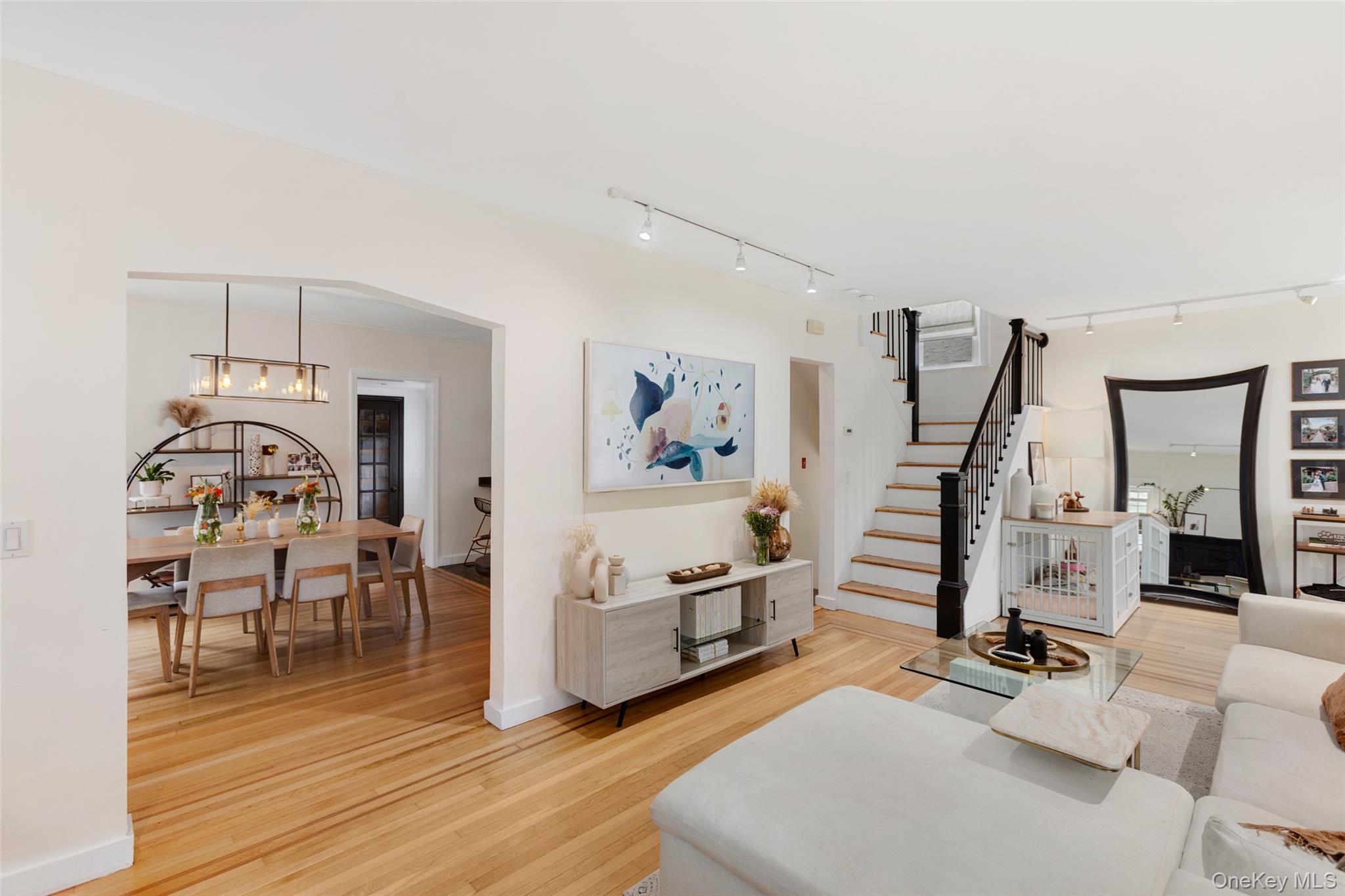 #2 photo, 32 Central Parkway, Mount Vernon , NY 10552