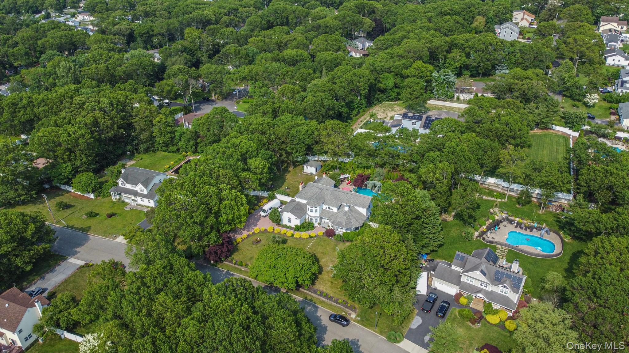 #11 photo, 59 Lidge Drive, Farmingville , NY 11738